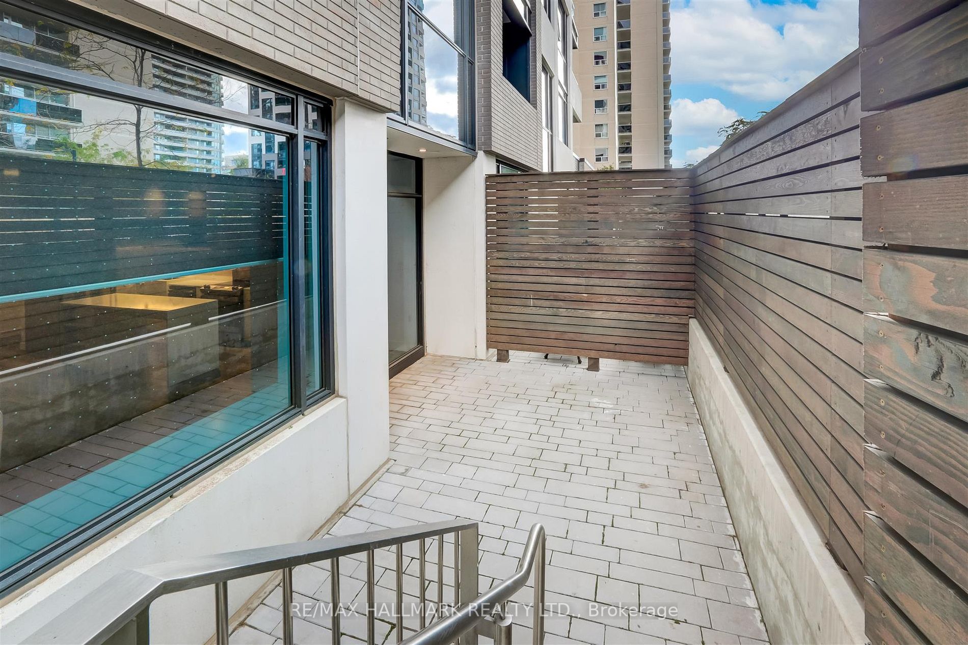 50 High Park Ave, #Th101