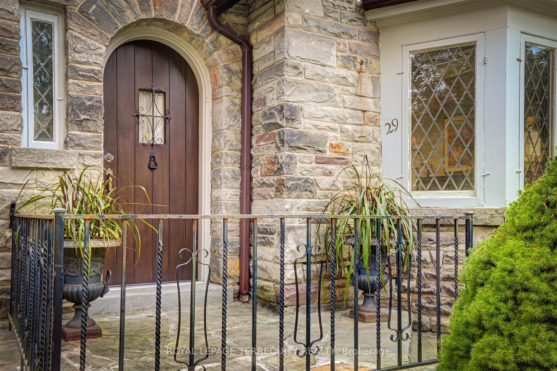 29 Bermuda Ave
