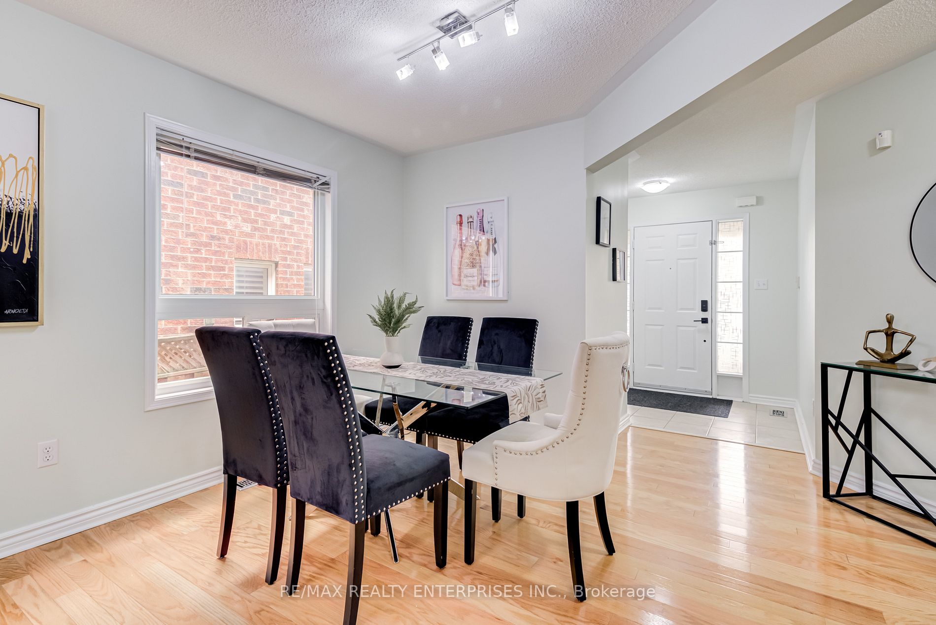 50 Dunure Cres