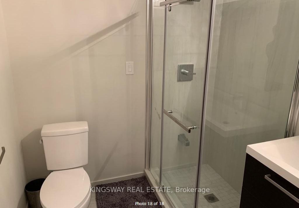 5945 Stonebriar Cres
