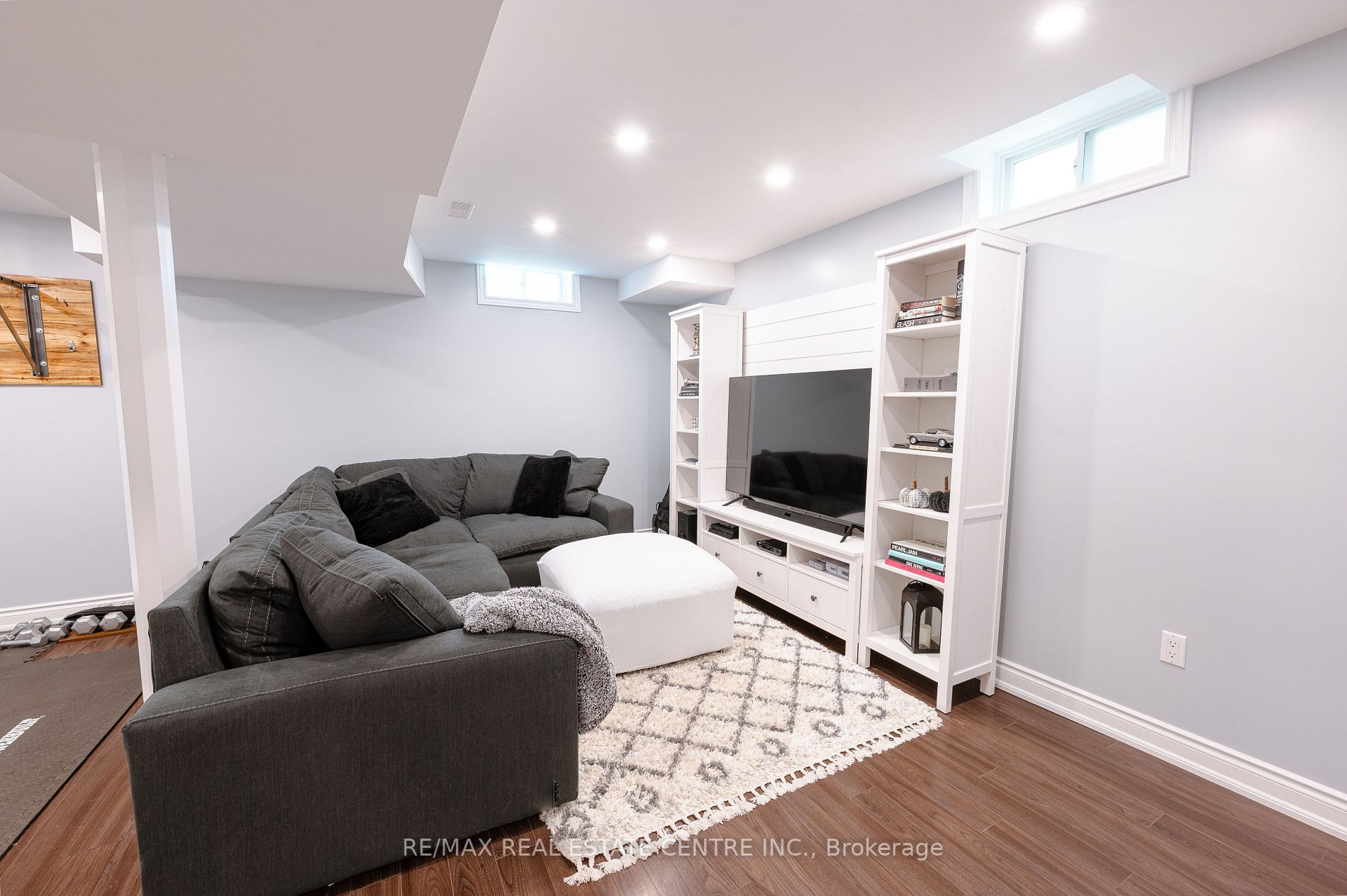138 Atwood Ave