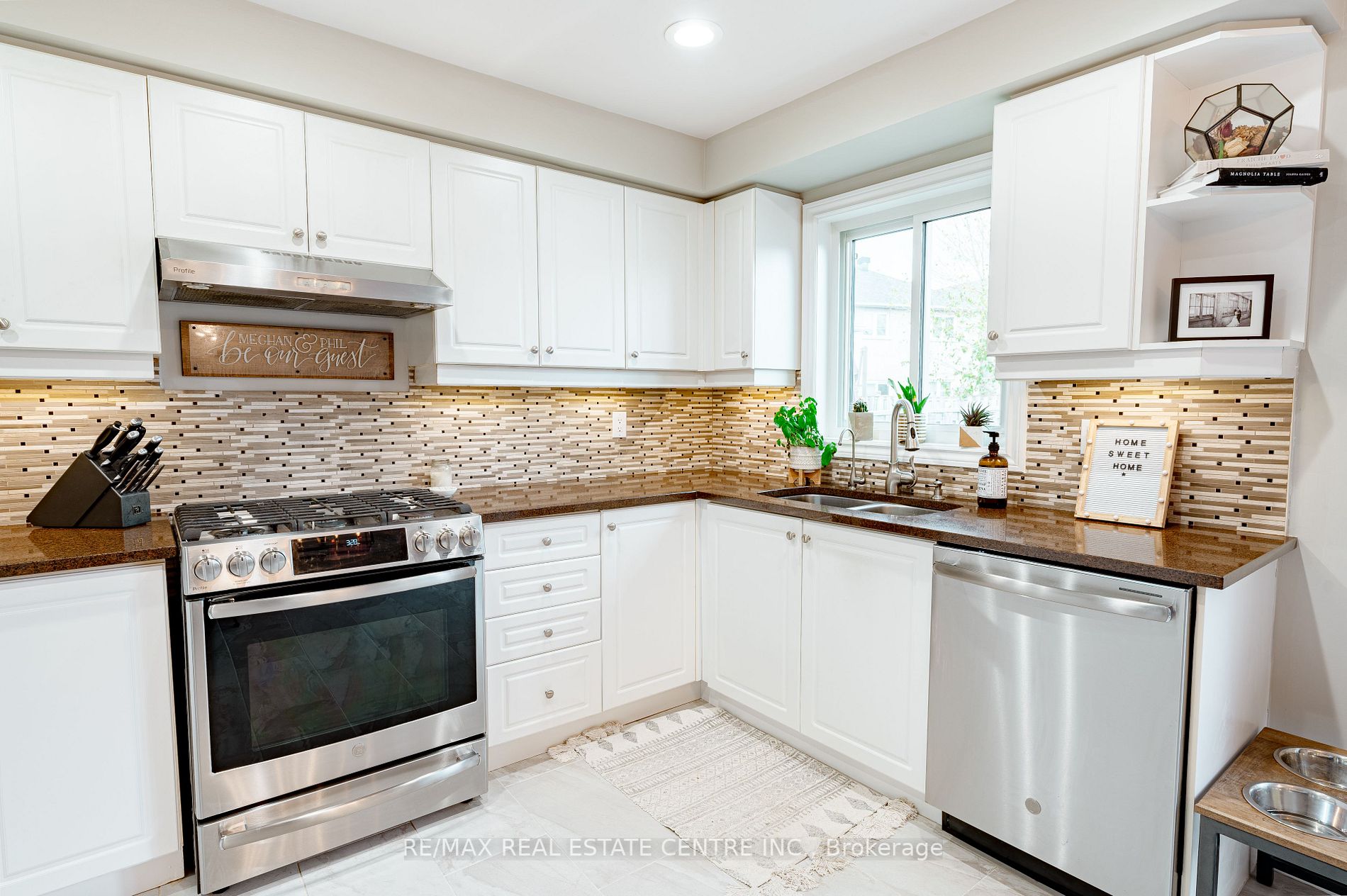 138 Atwood Ave
