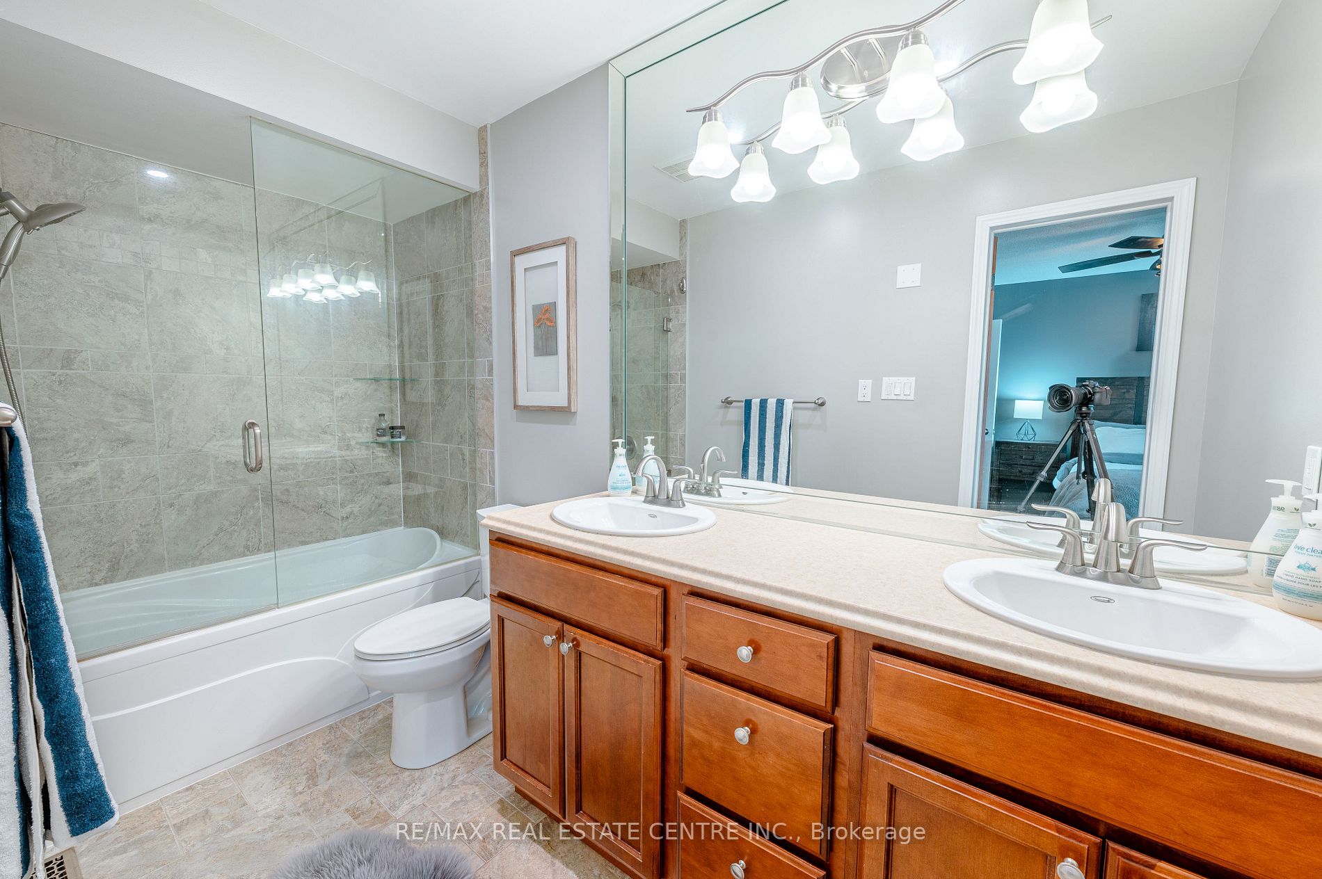 138 Atwood Ave