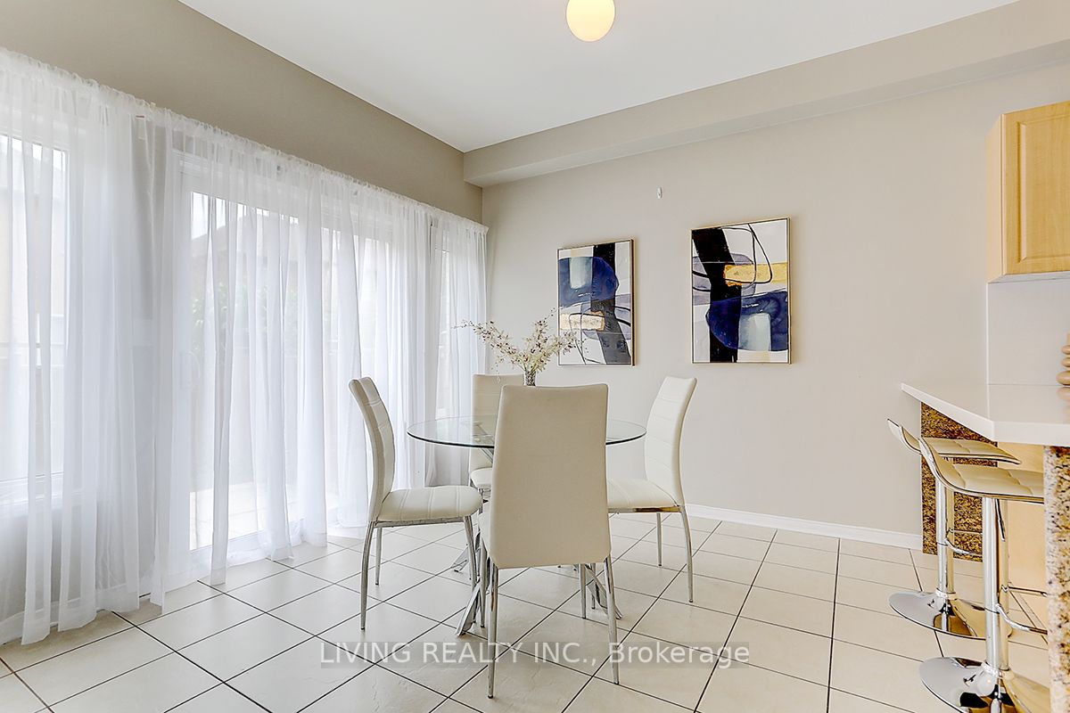 61 Knightswood Cres