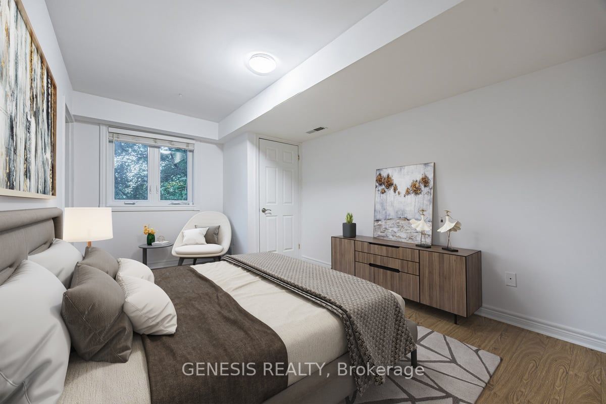 3095 Cawthra Rd, #201