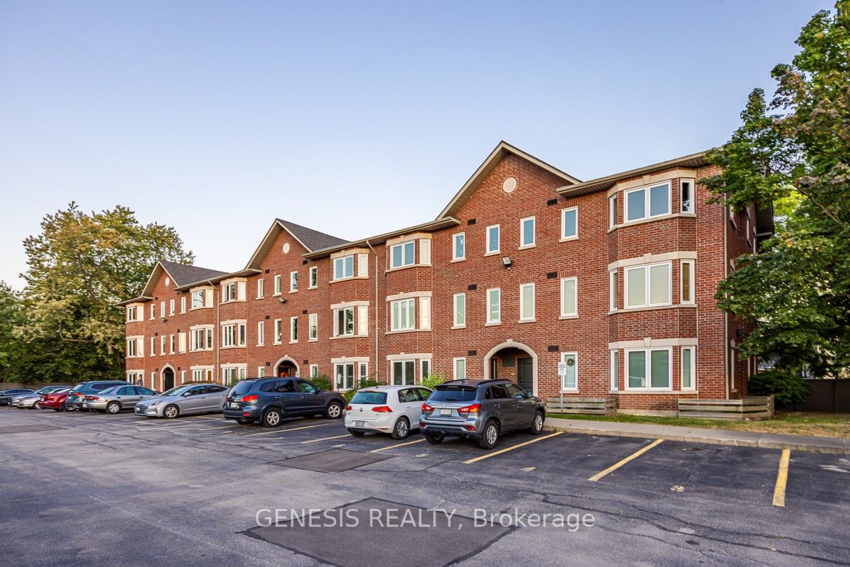 3095 Cawthra Rd, #201