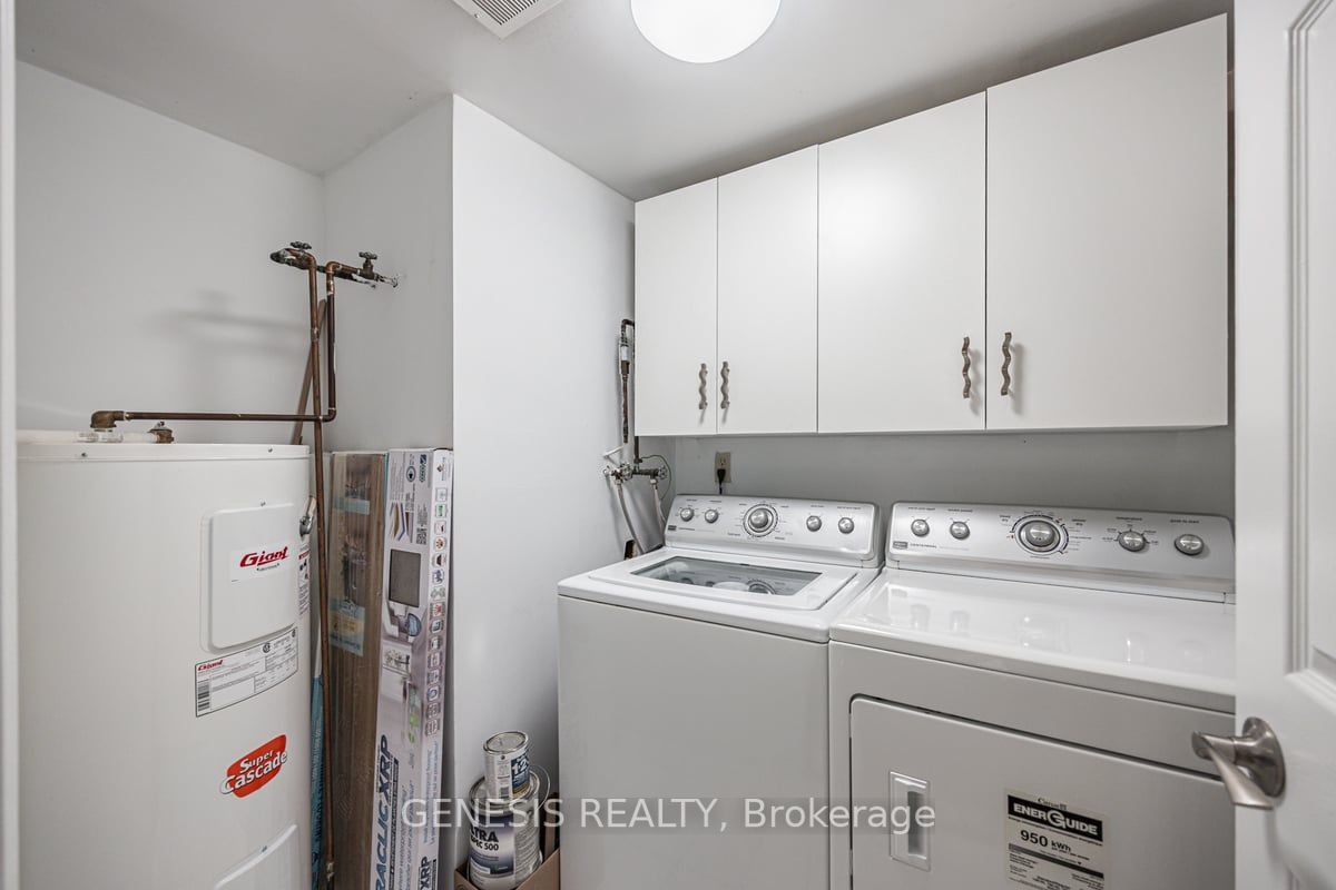 3095 Cawthra Rd, #201