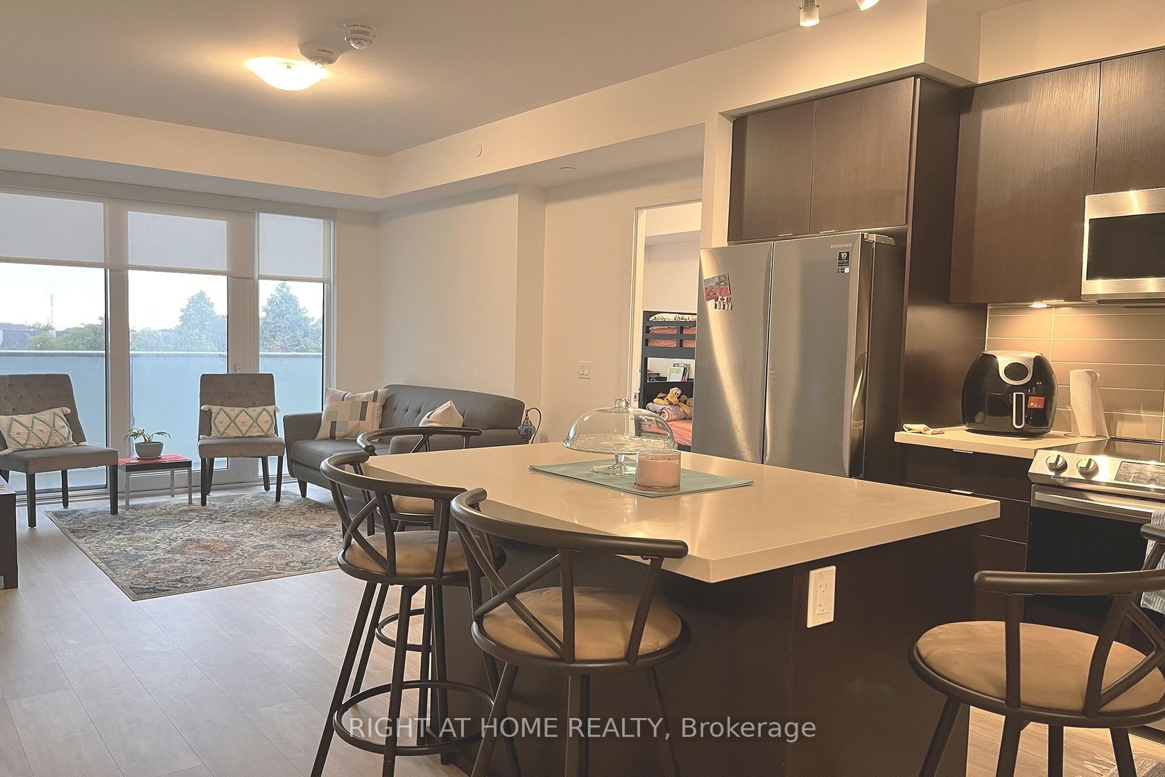 4655 Metcalfe Ave, #306
