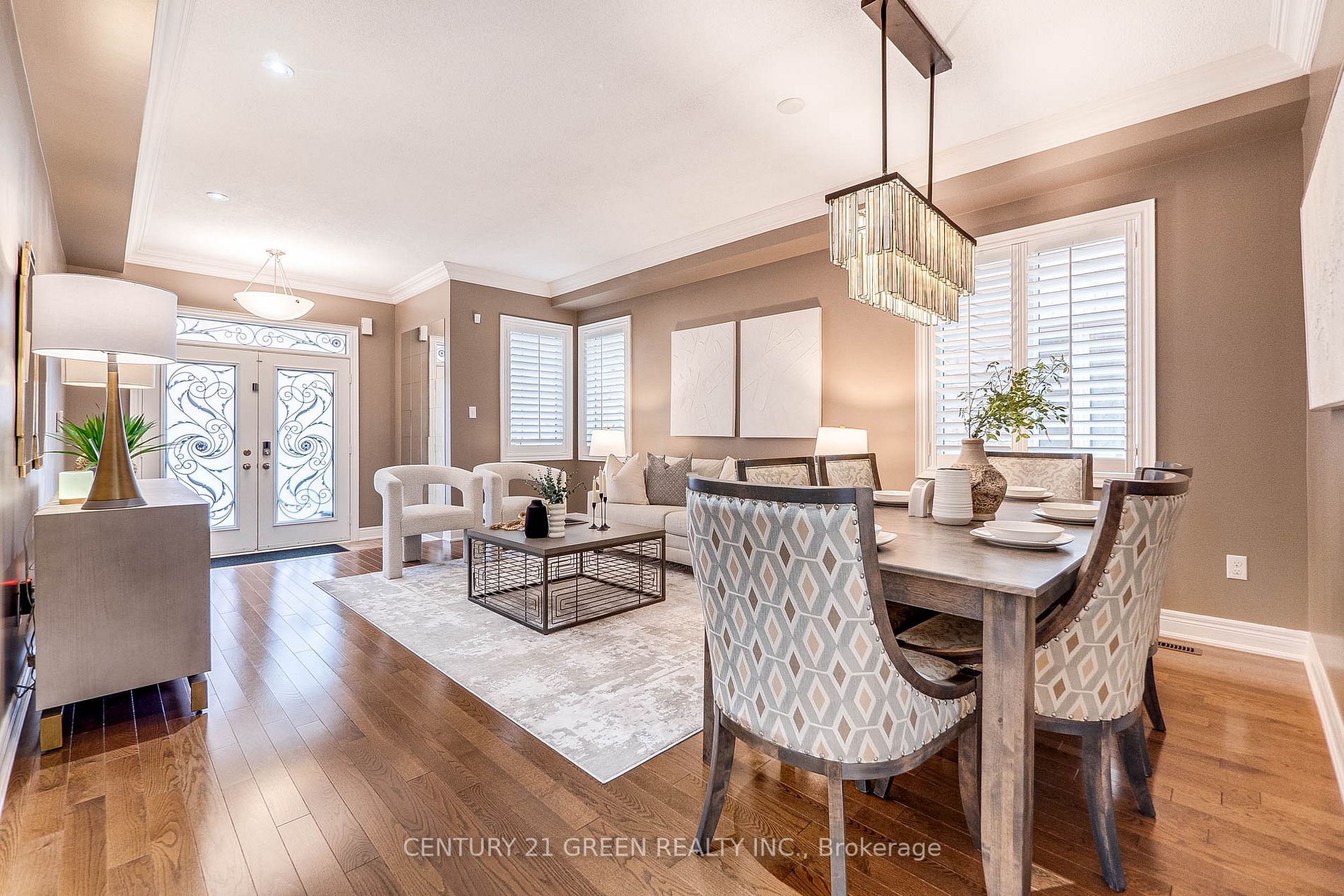 508 Hinchey Cres