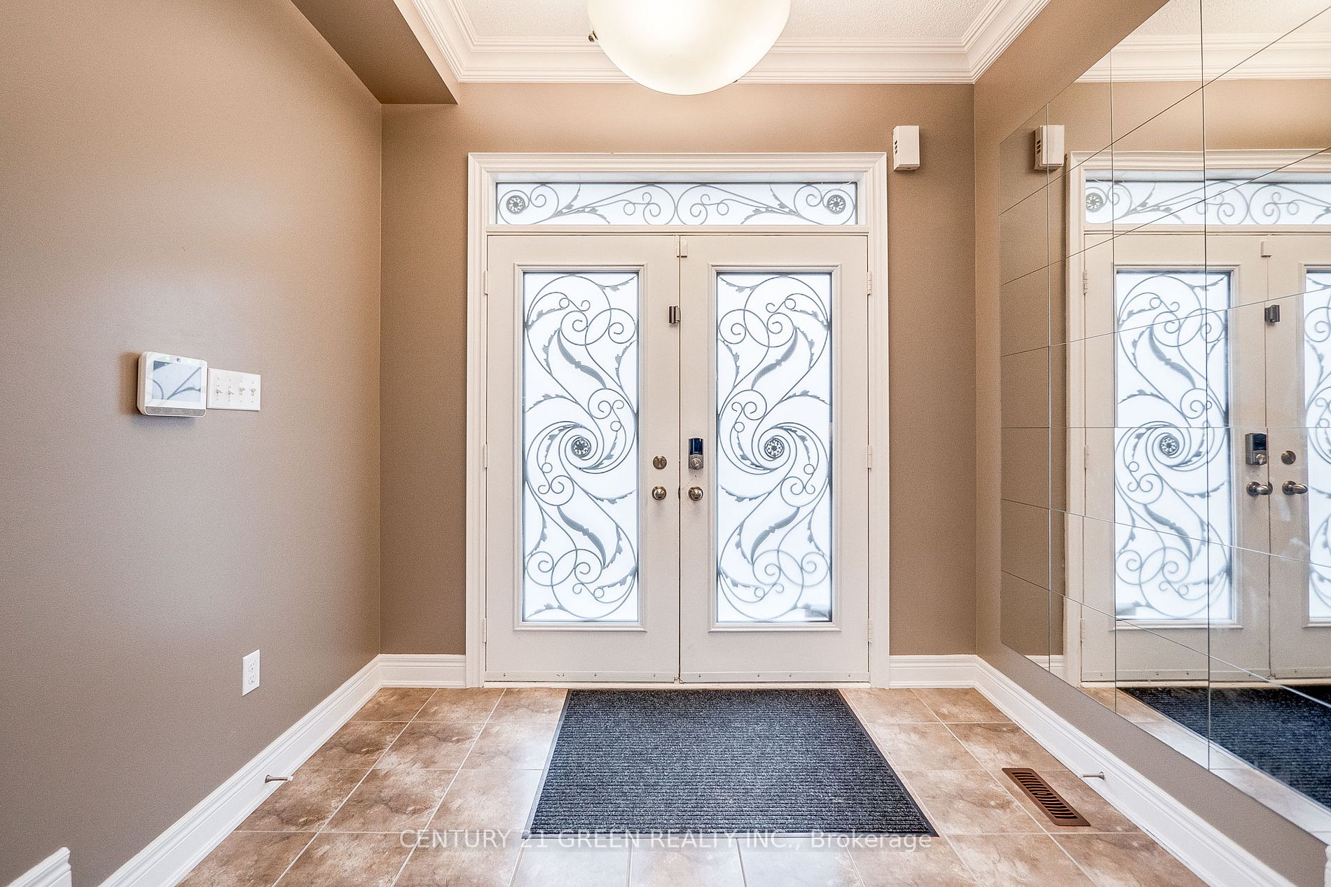 508 Hinchey Cres