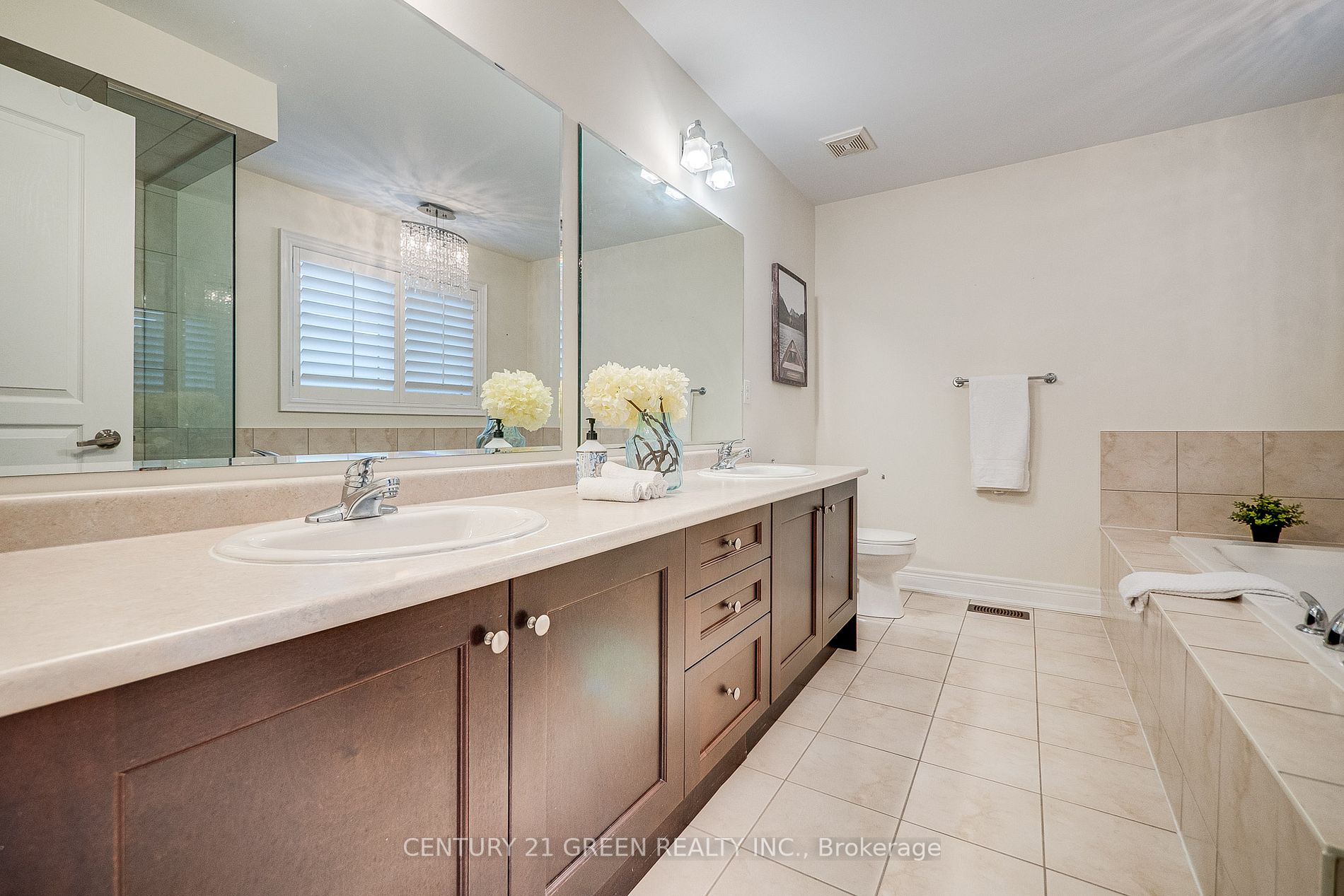 508 Hinchey Cres