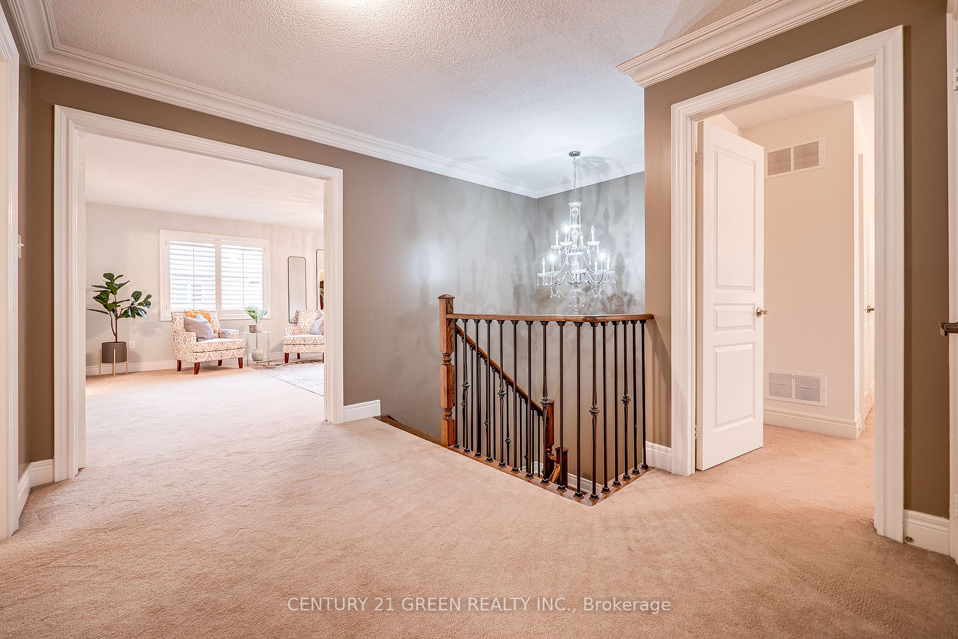508 Hinchey Cres