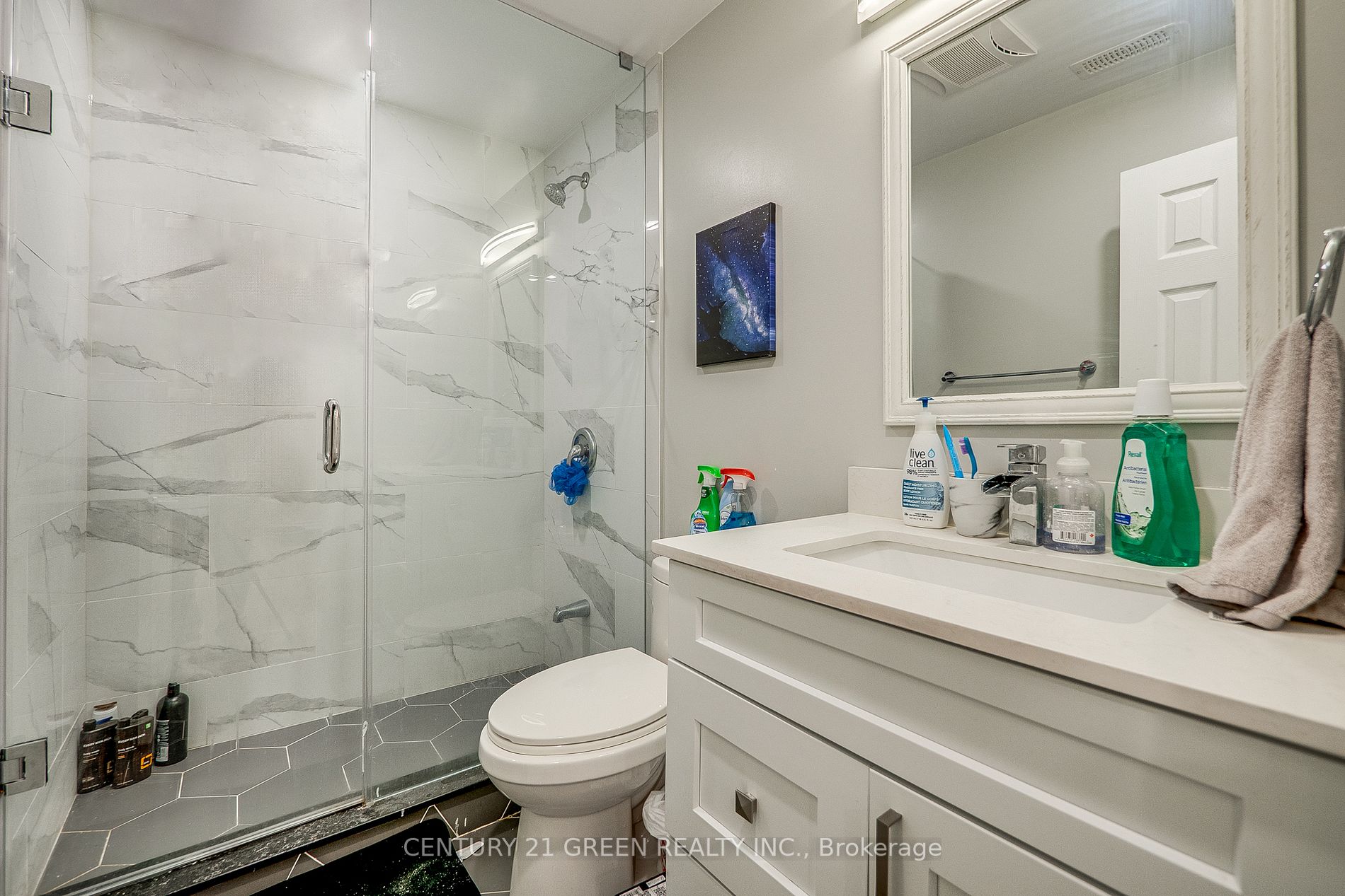 508 Hinchey Cres