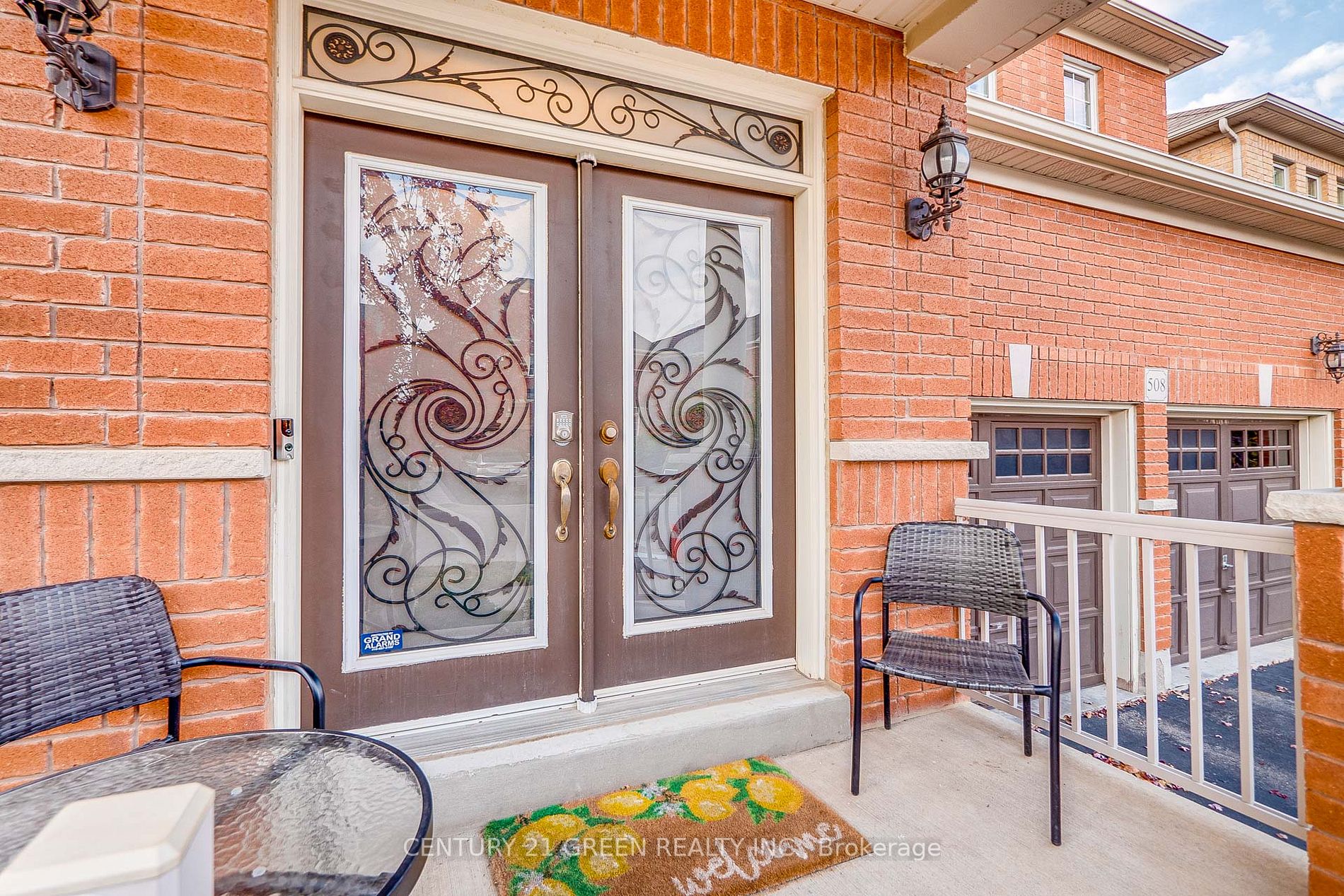 508 Hinchey Cres