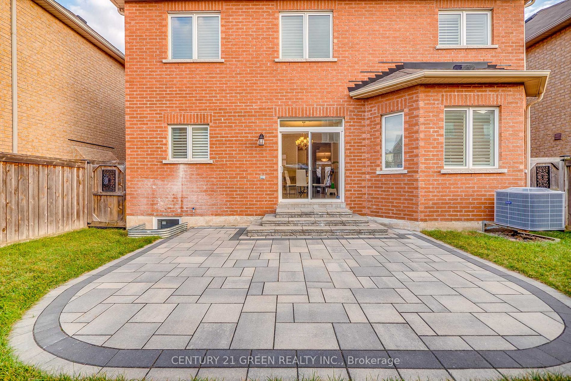 508 Hinchey Cres