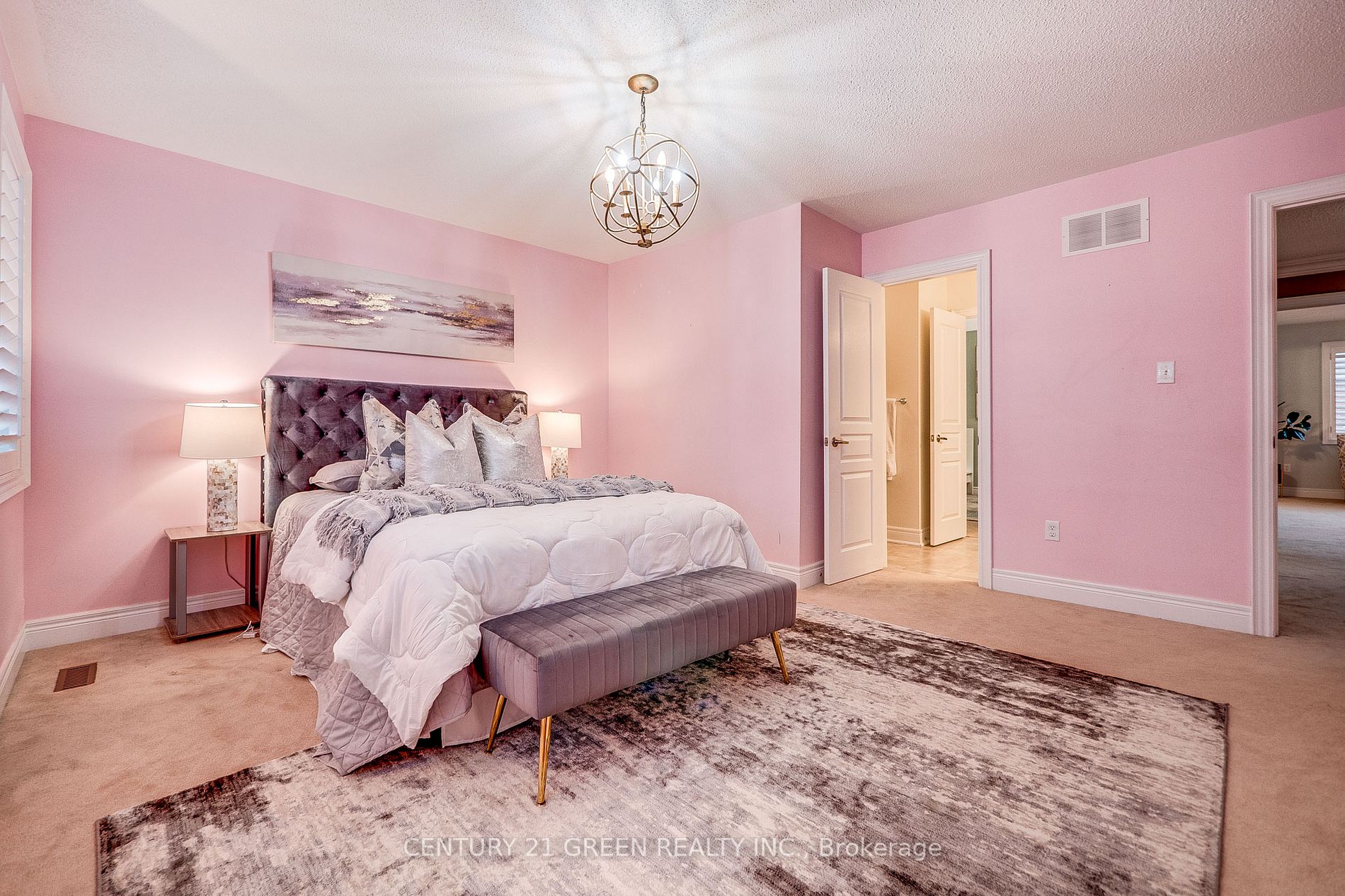 508 Hinchey Cres
