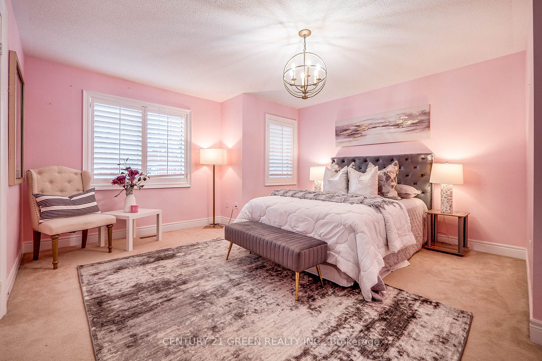508 Hinchey Cres