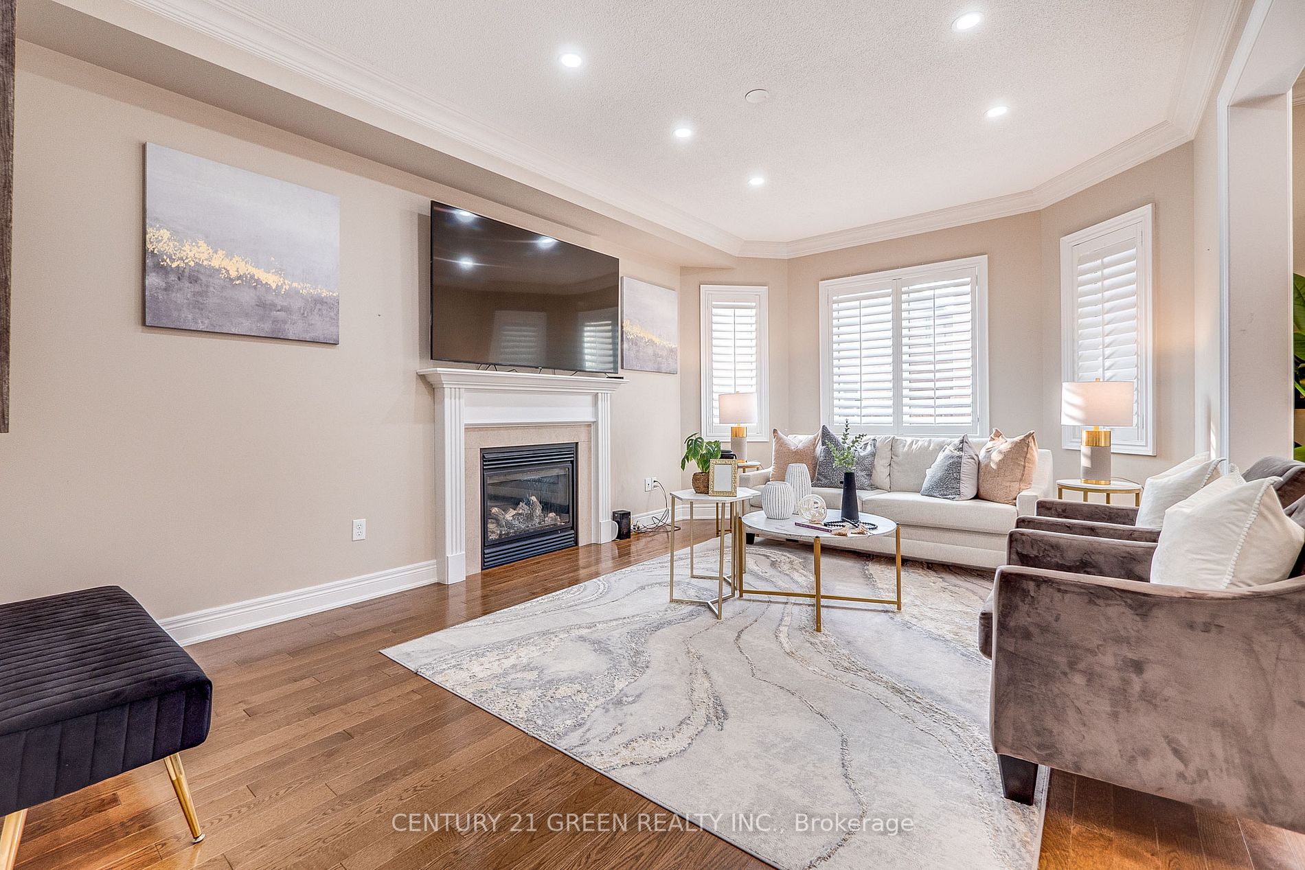 508 Hinchey Cres