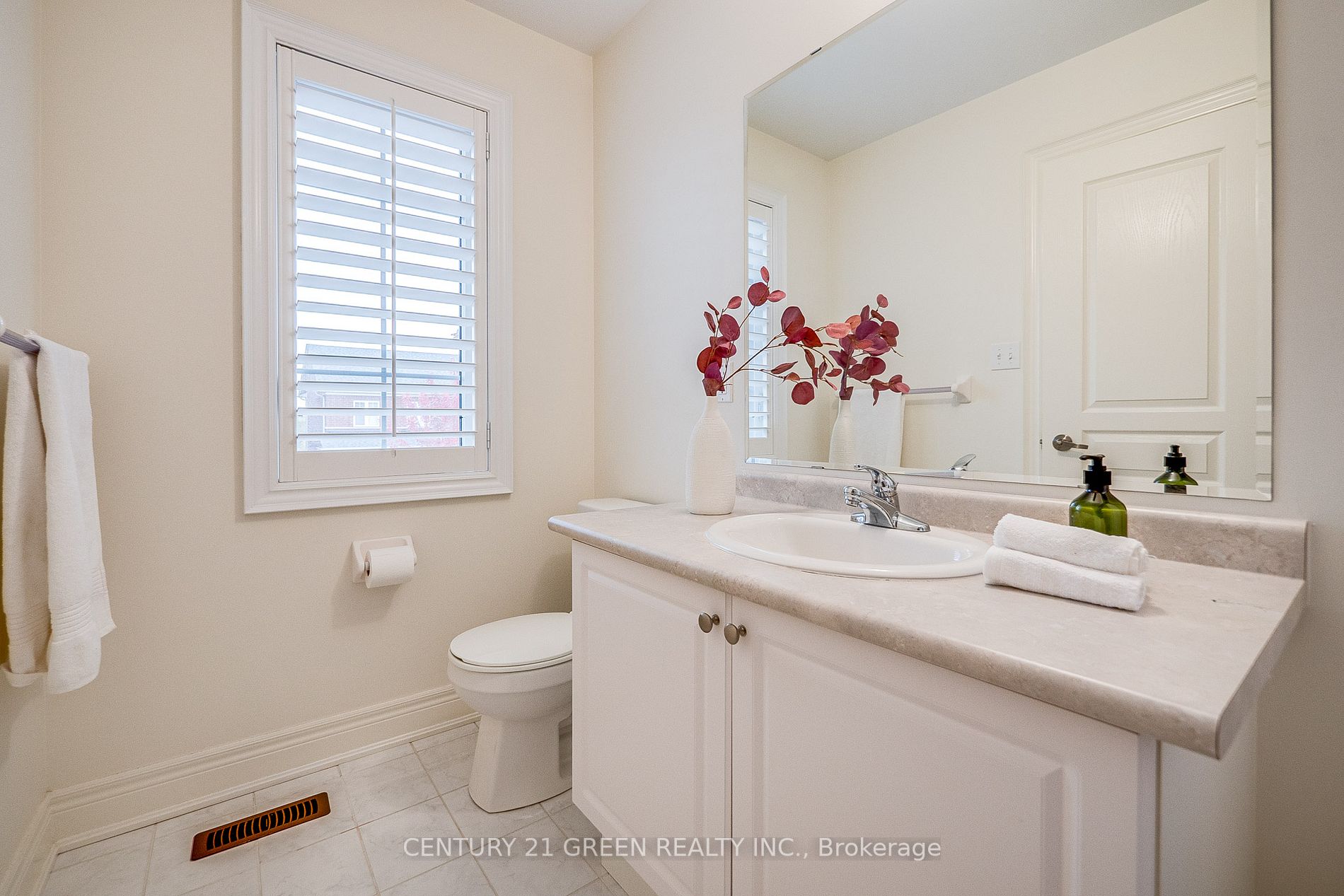 508 Hinchey Cres