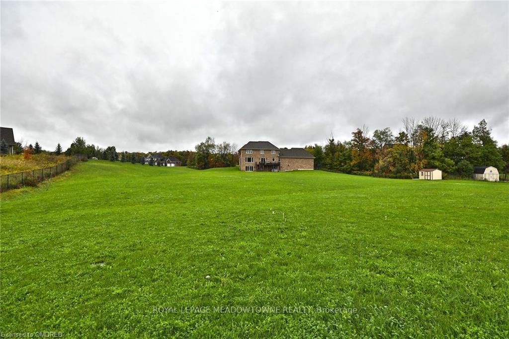 12 Davidson Drive