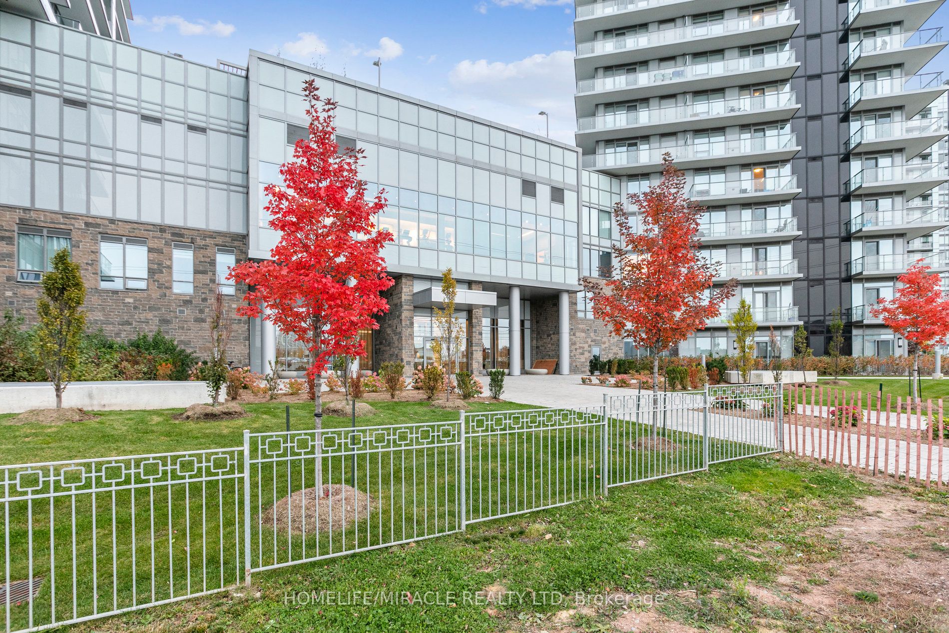 4655 Metcalfe Ave, #302