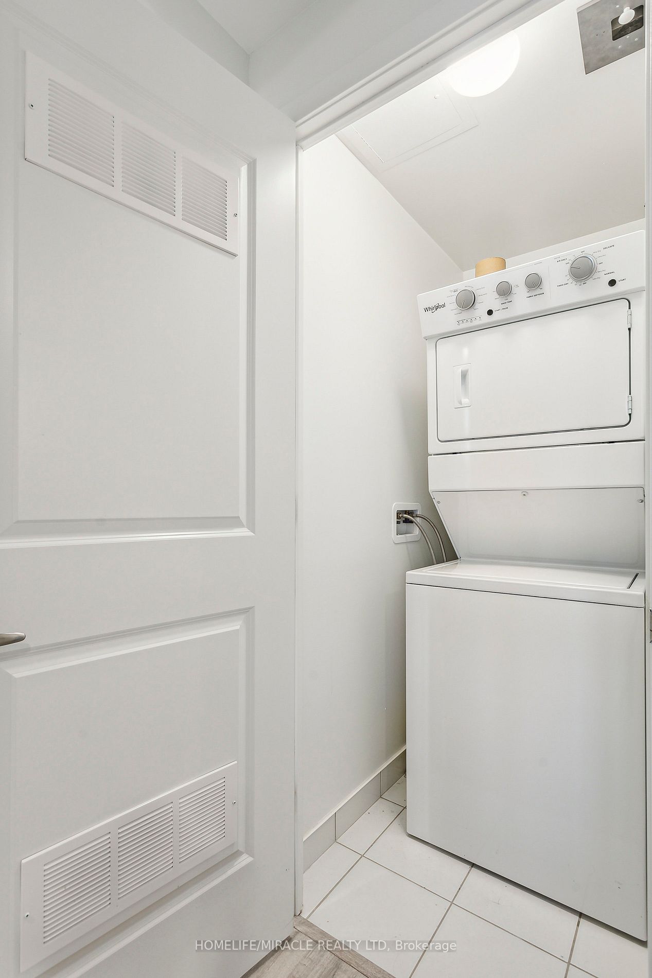 4655 Metcalfe Ave, #302
