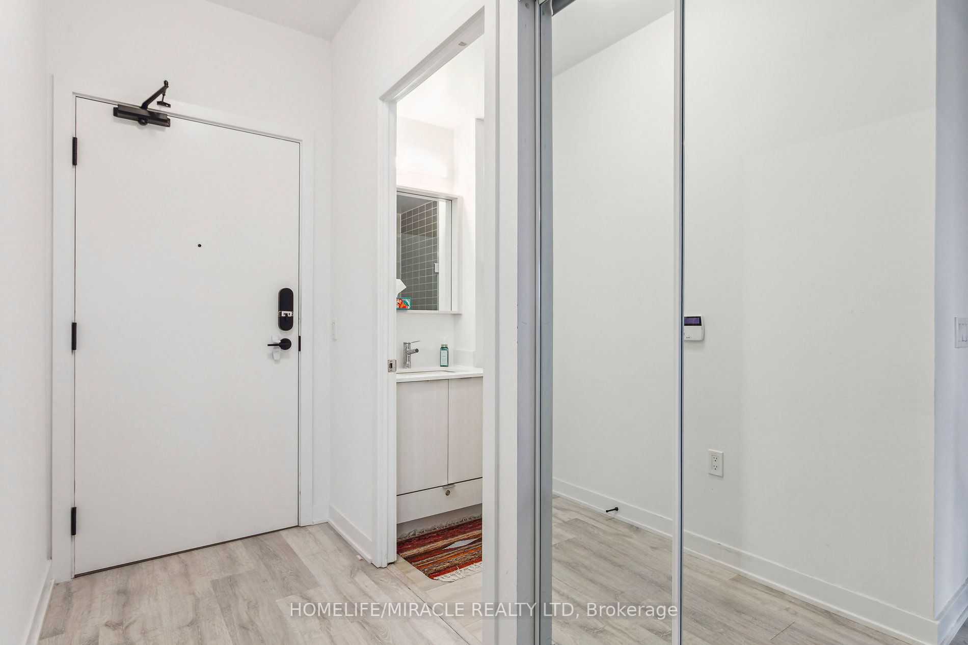 4655 Metcalfe Ave, #302