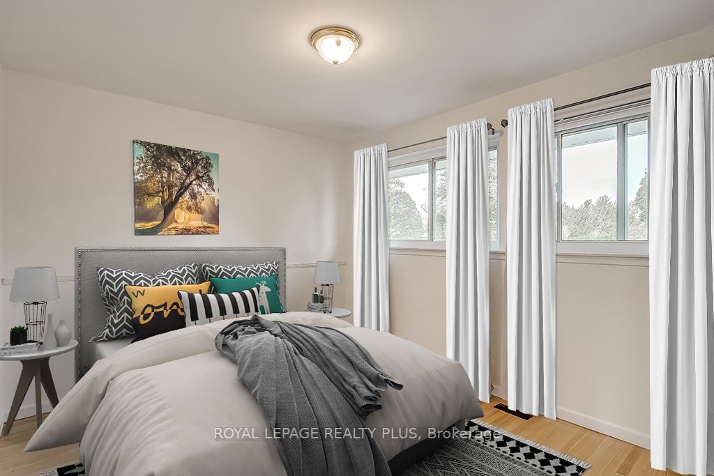 2116 Truscott Dr