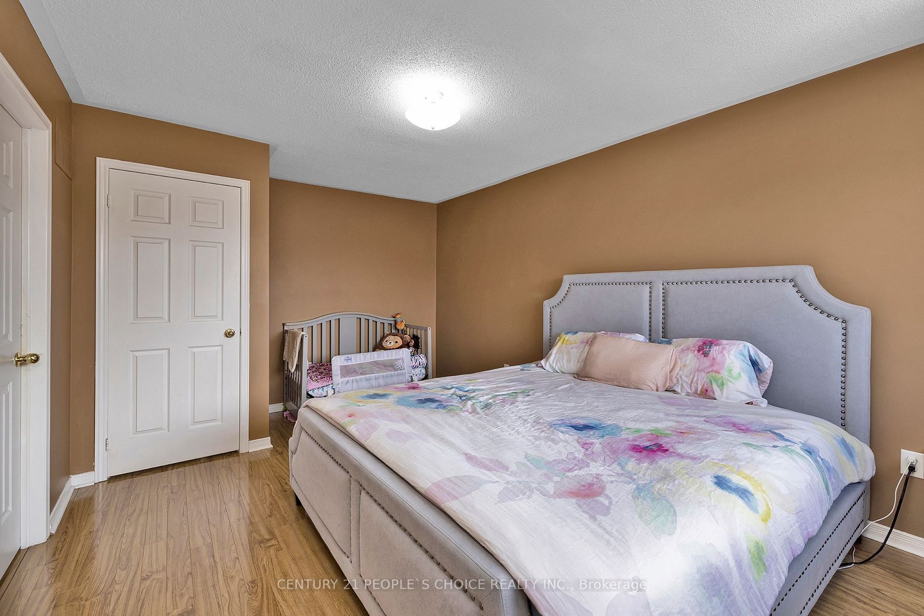 32 Frank Johnston Rd