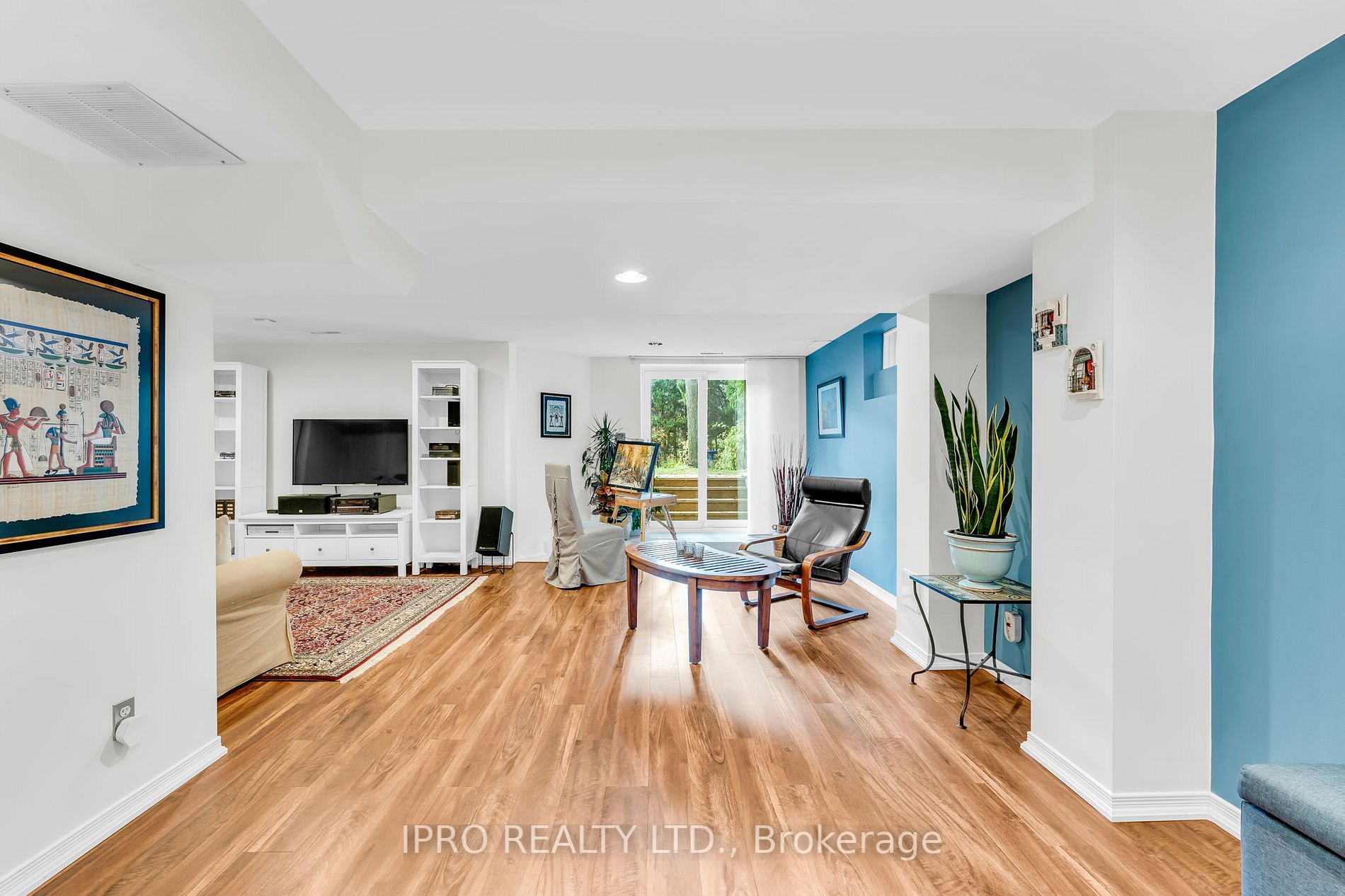 7251 Windrush Crt