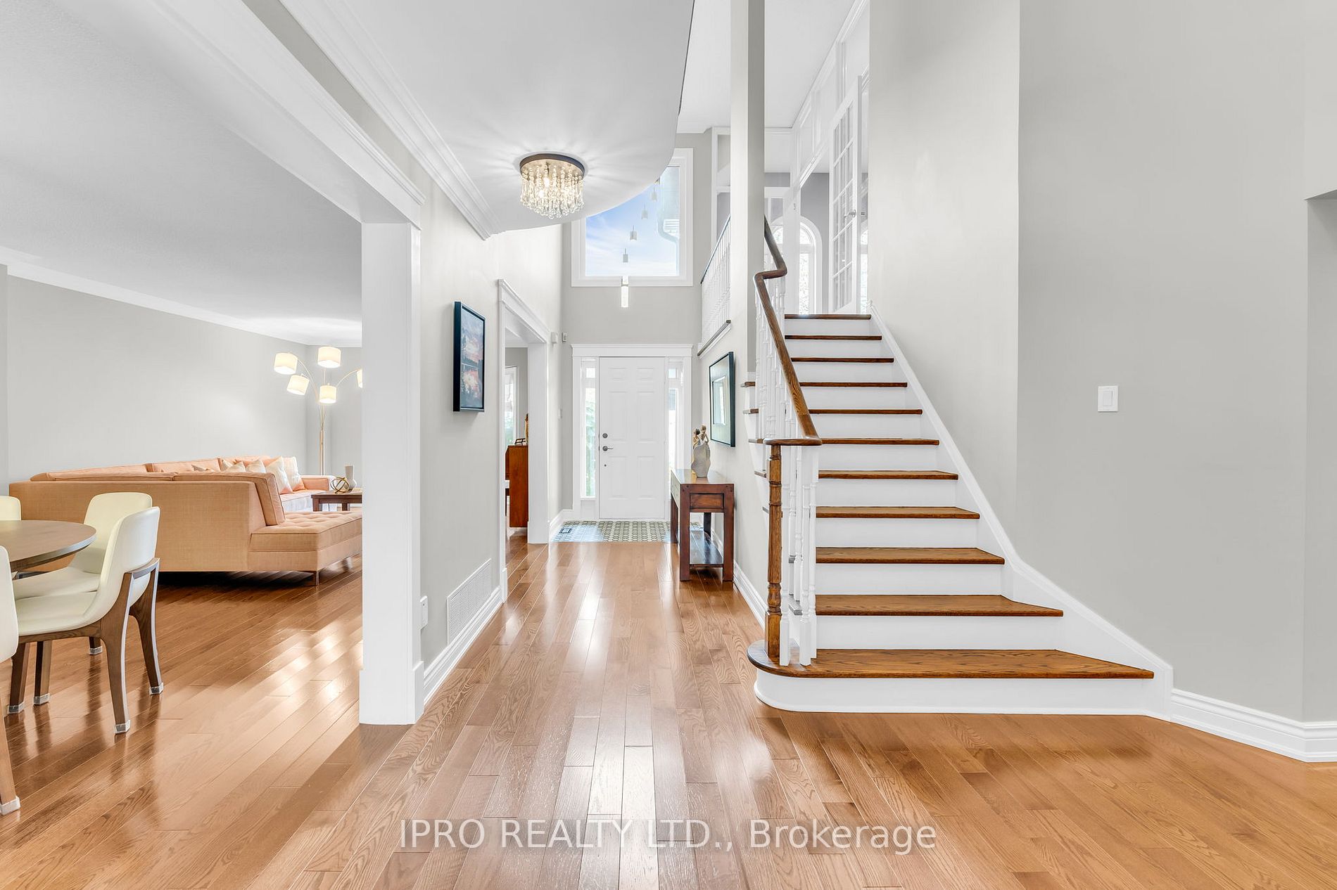 7251 Windrush Crt