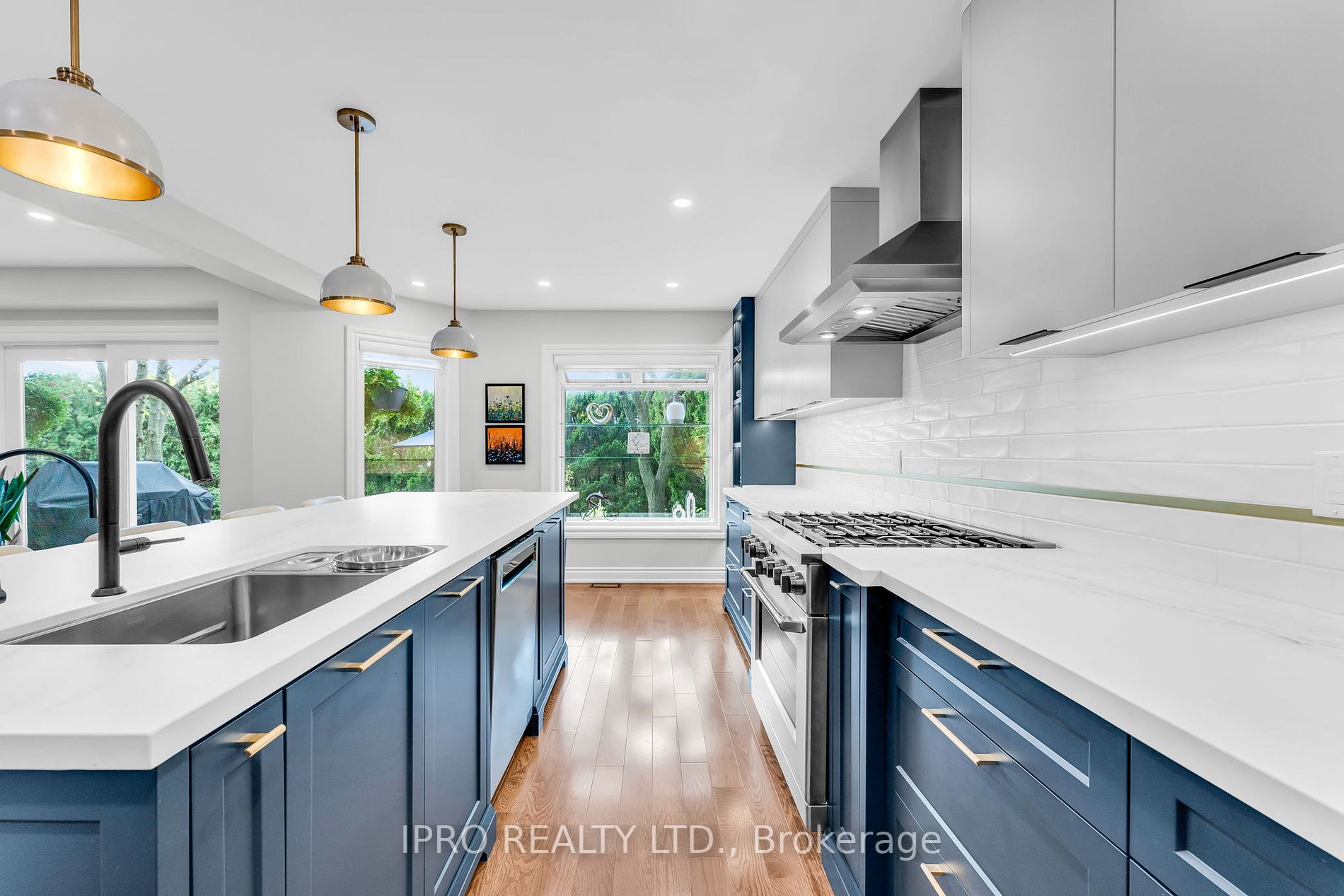 7251 Windrush Crt
