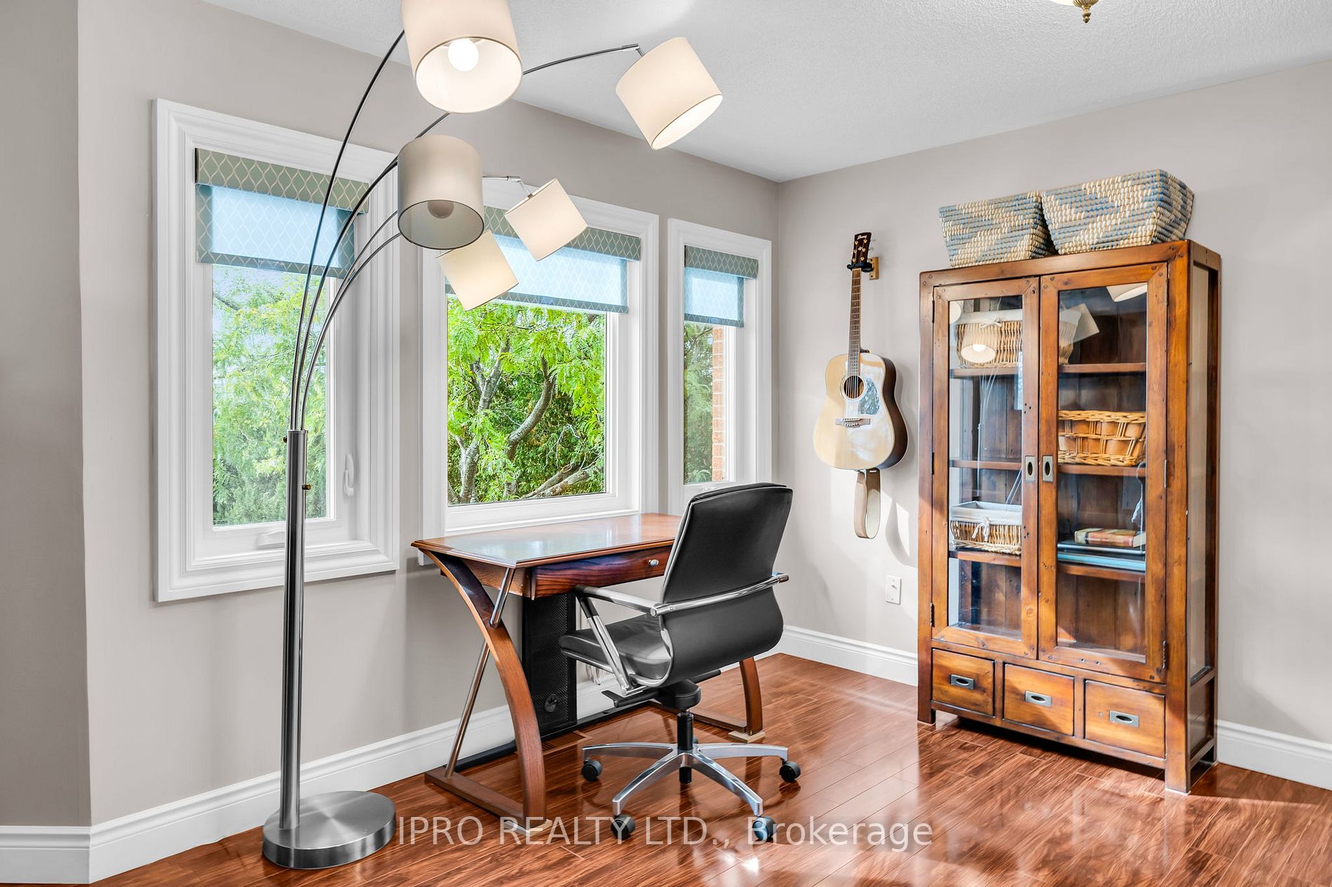 7251 Windrush Crt
