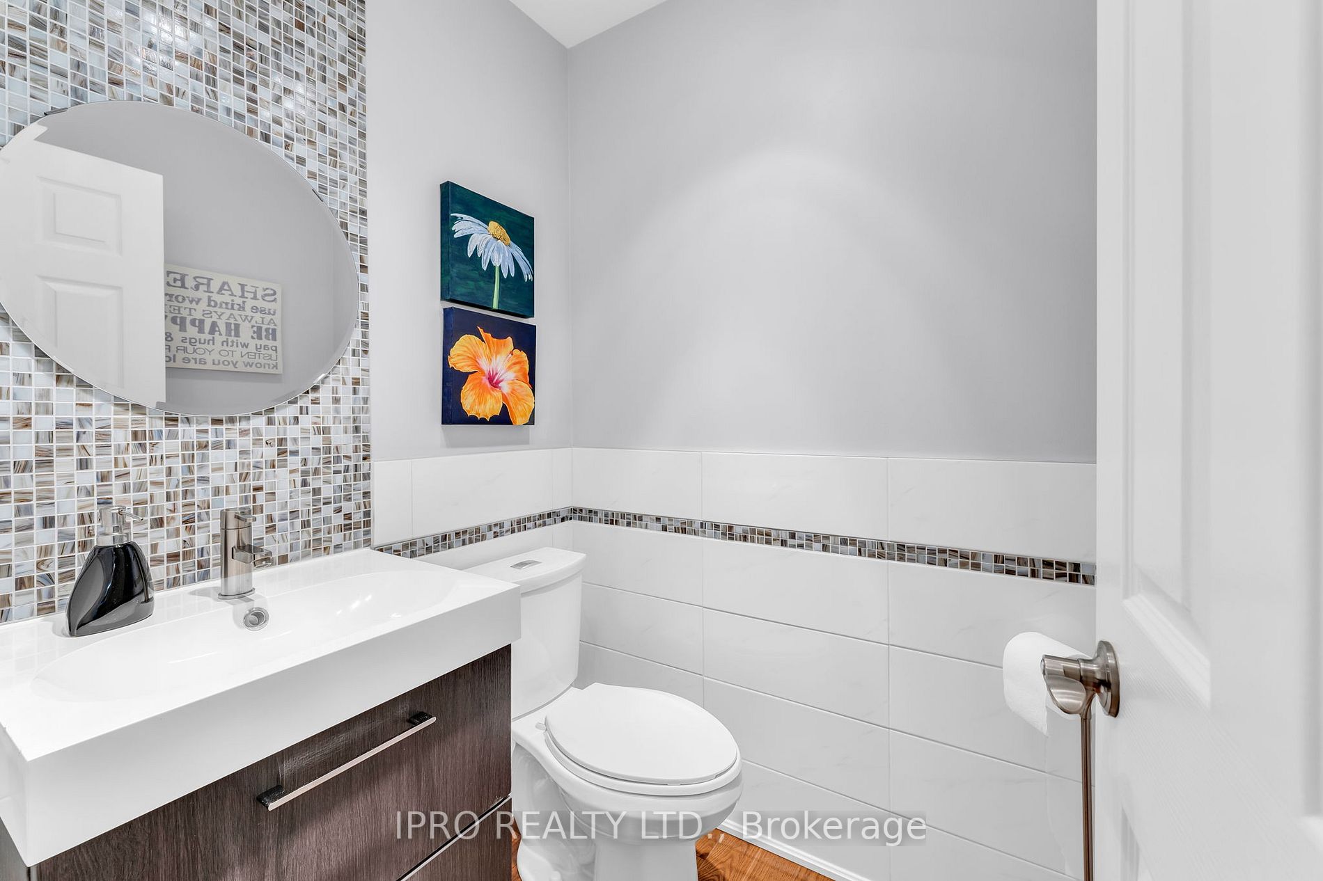 7251 Windrush Crt