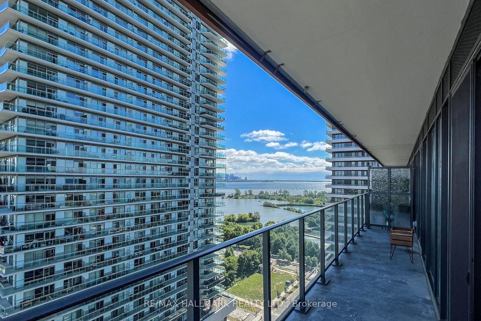 30 Shore Breeze Dr, #1513