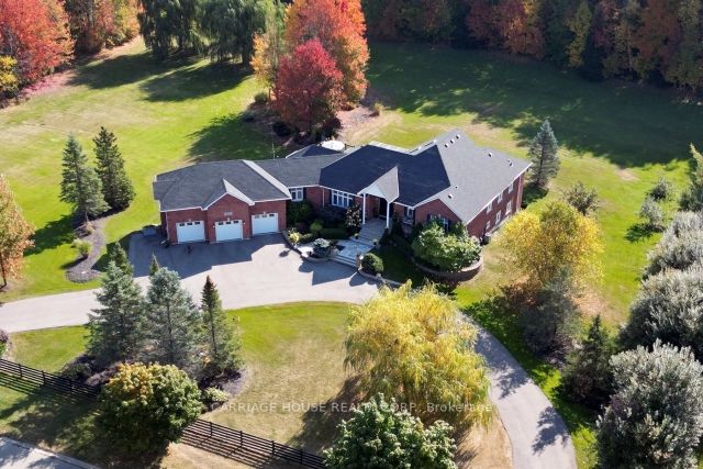 5 Rolling Meadow Dr