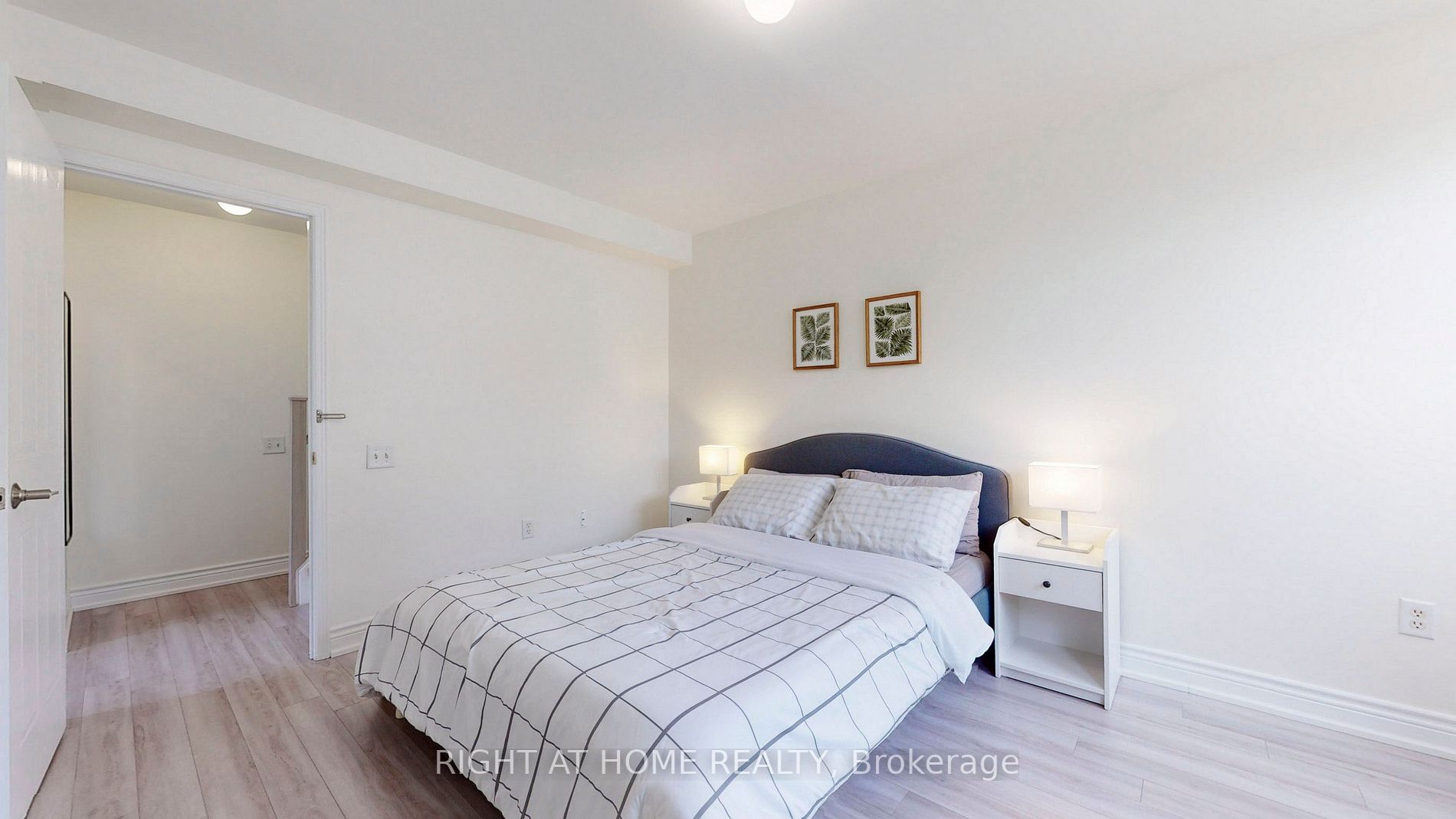 760 Lawrence Ave W, #79