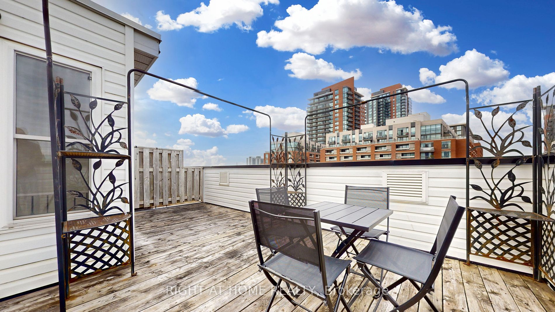 760 Lawrence Ave W, #79