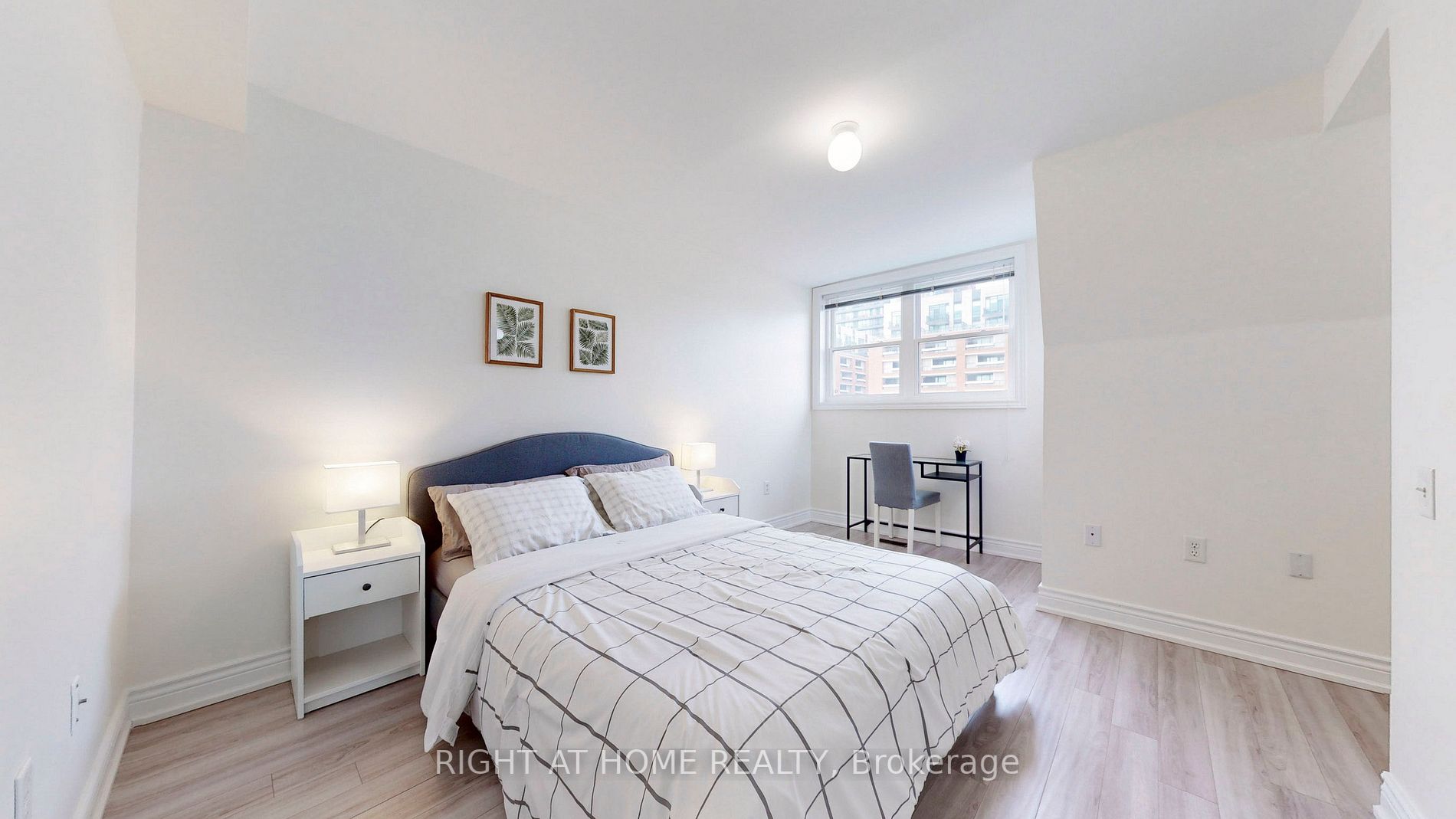 760 Lawrence Ave W, #79