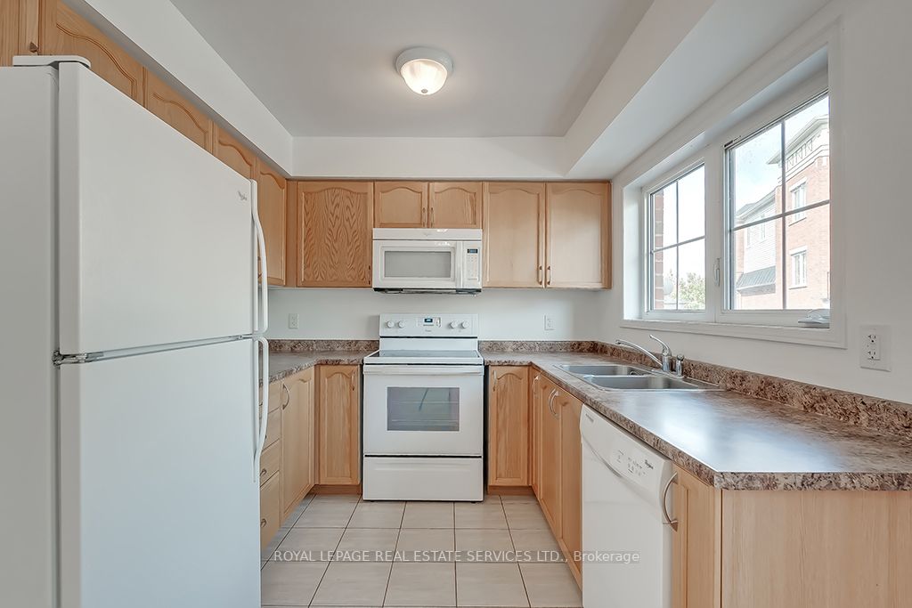 35 Hays Boulevard, #23