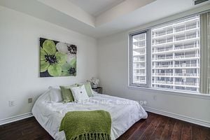 385 Prince Of Wales Dr, #1102