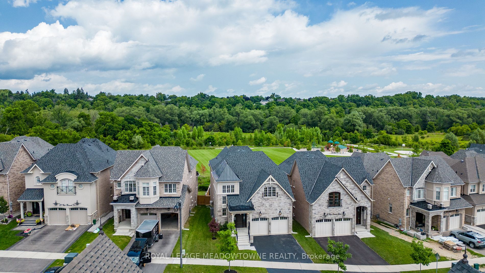 37 West Branch Dr
