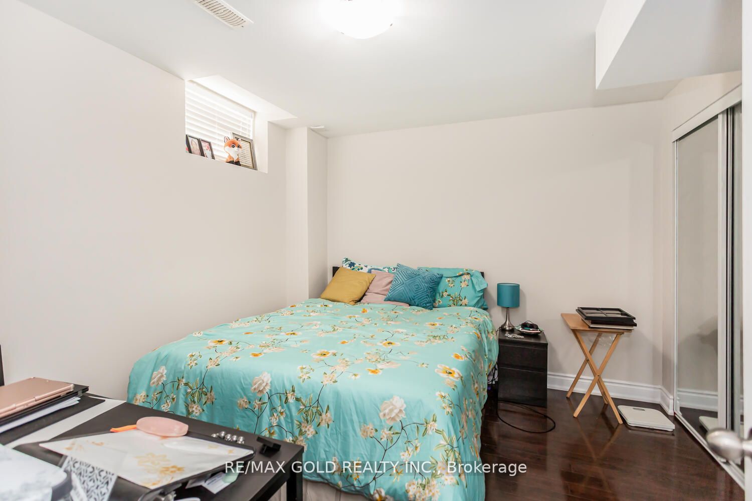 55 Cobblehill Cres