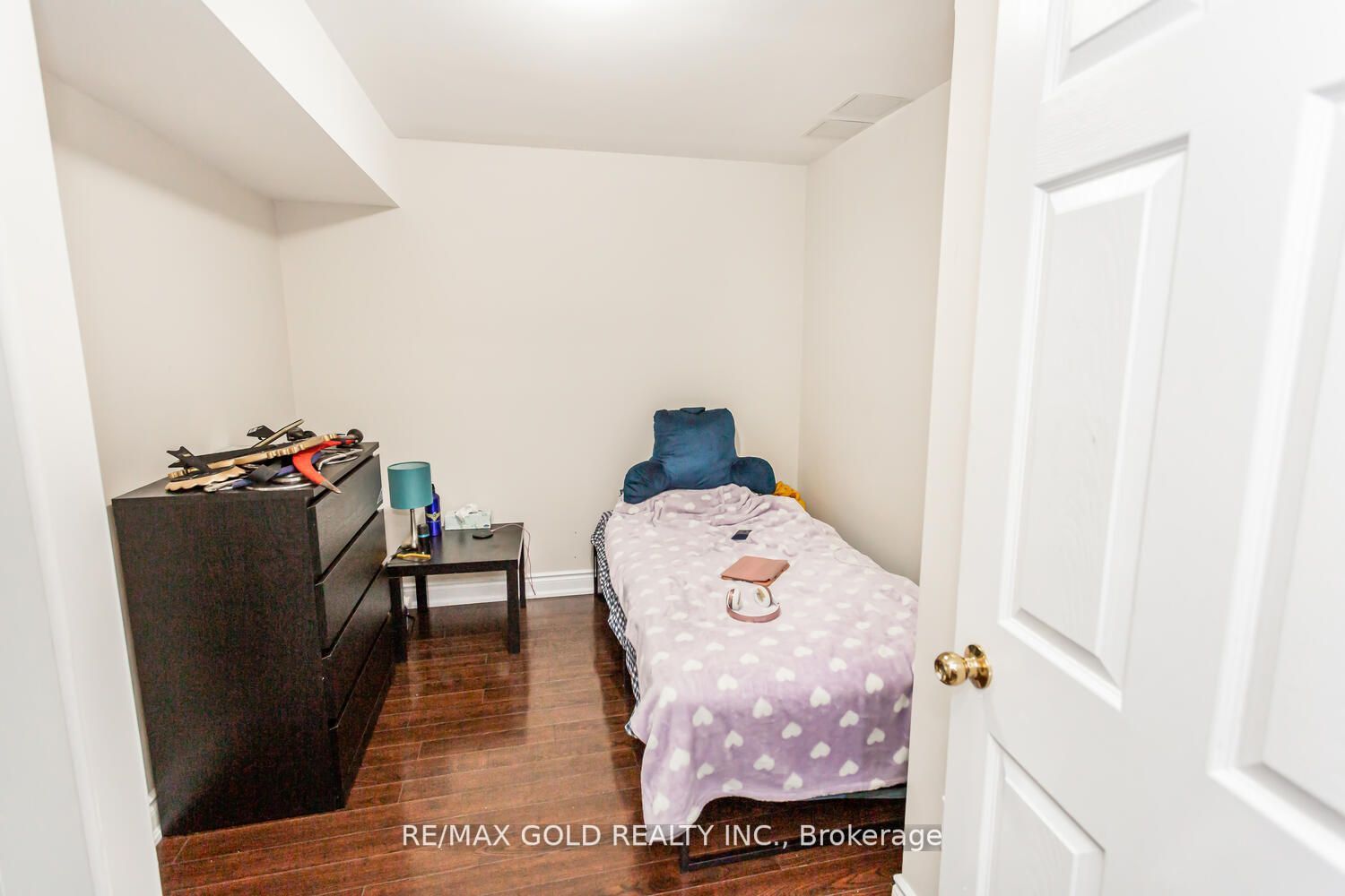 55 Cobblehill Cres