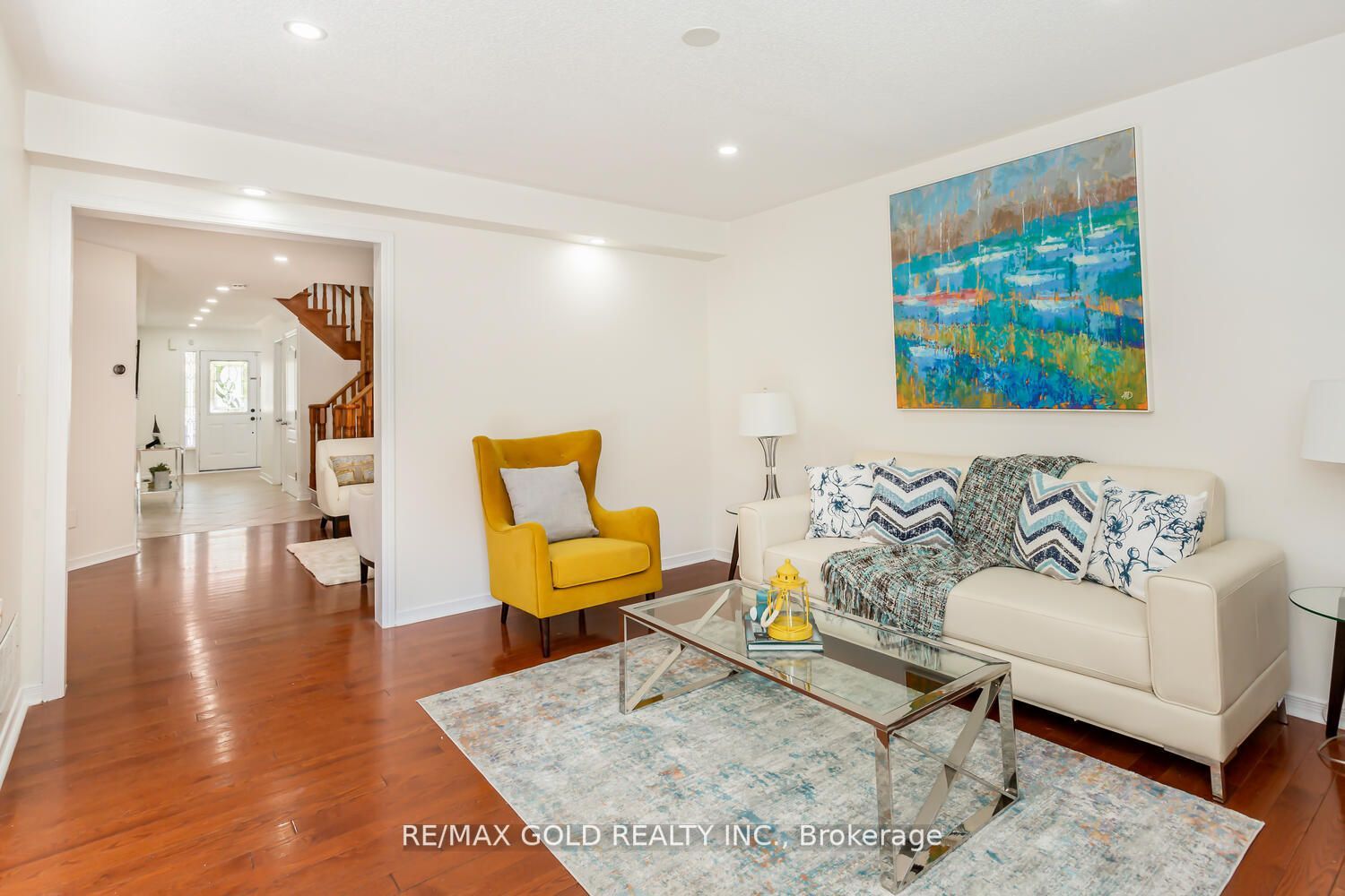55 Cobblehill Cres