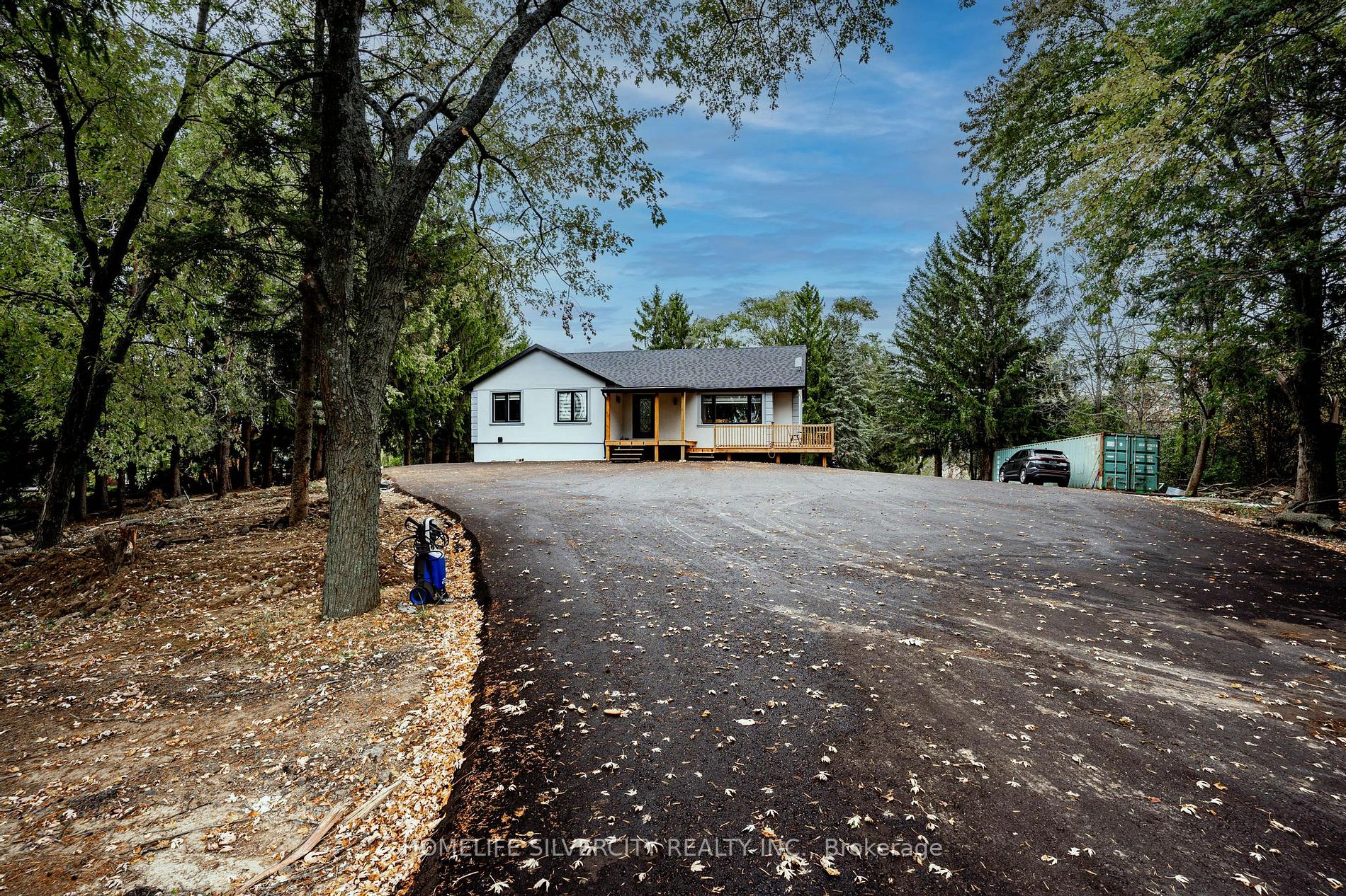 15553 The Gore Rd