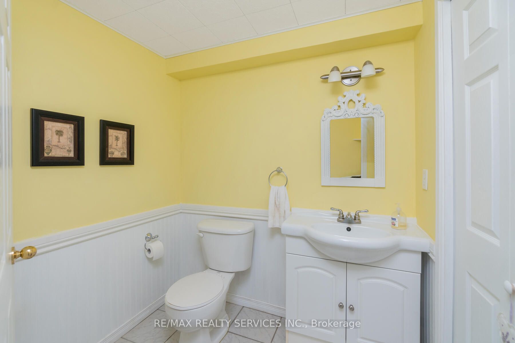 10 North Riverdale Dr