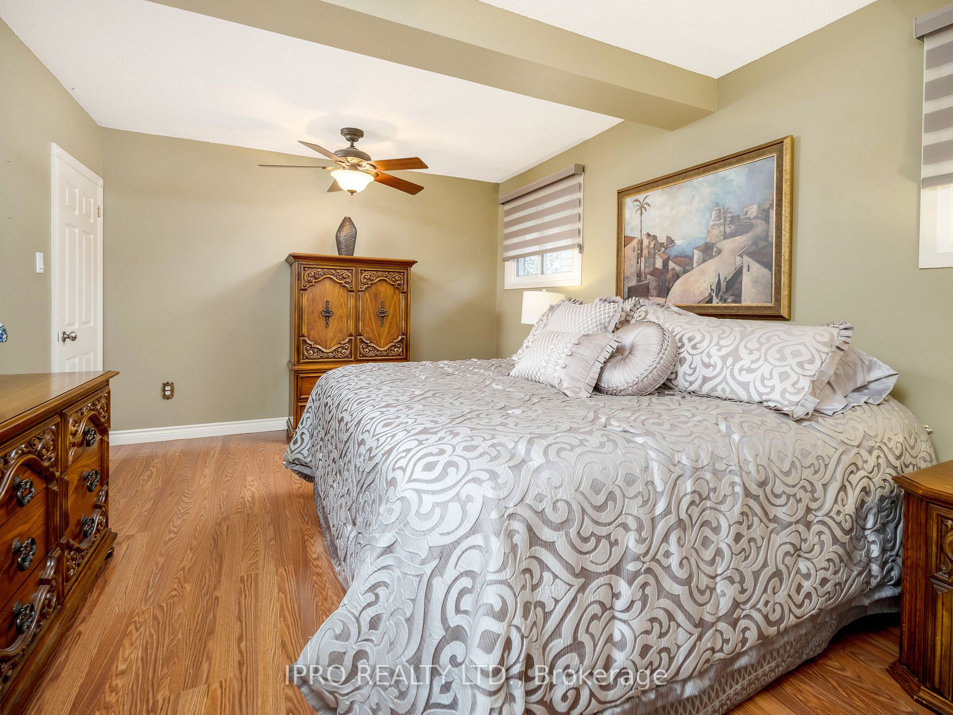 3 Gower Crt