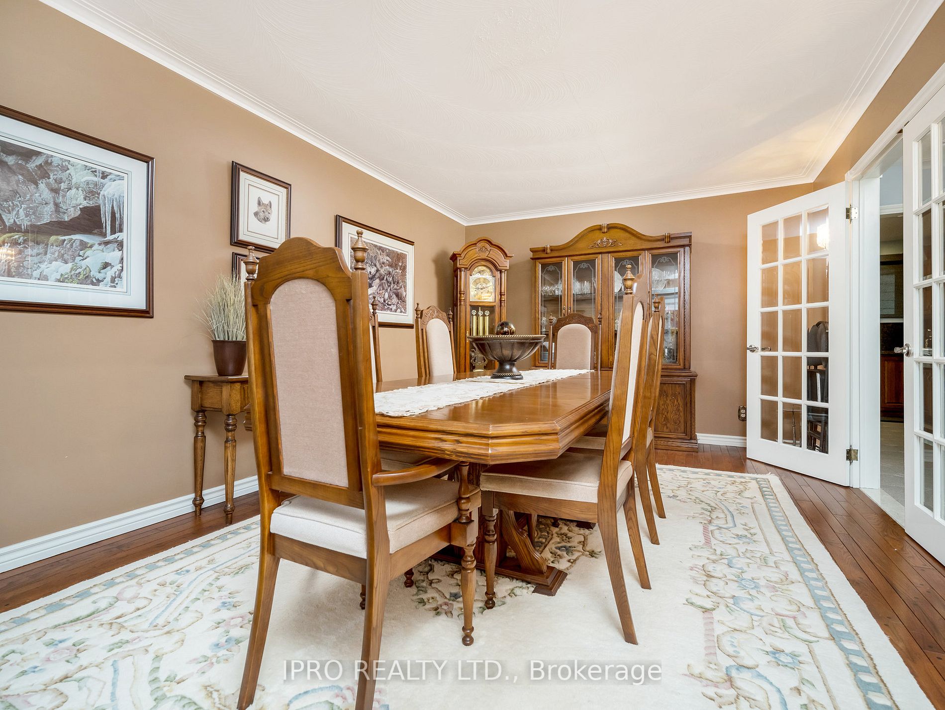3 Gower Crt