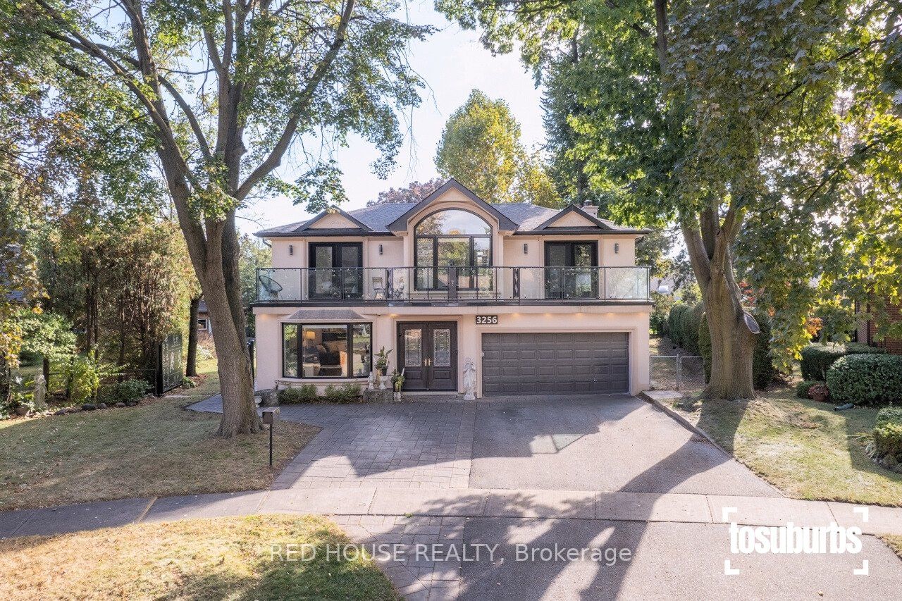 3256 Cindy Cres
